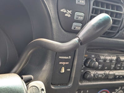 2001 Chevrolet S-10 LS w/ZR2