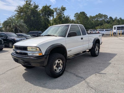 2001 Chevrolet S-10 LS w/ZR2