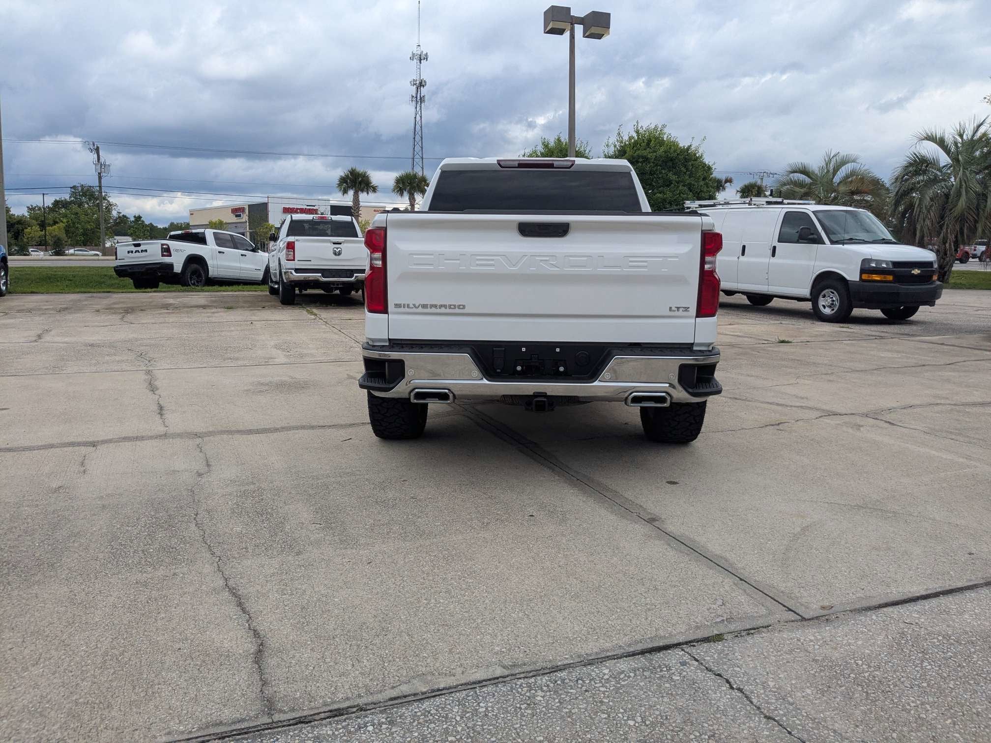 2024 Chevrolet Silverado 1500 LTZ