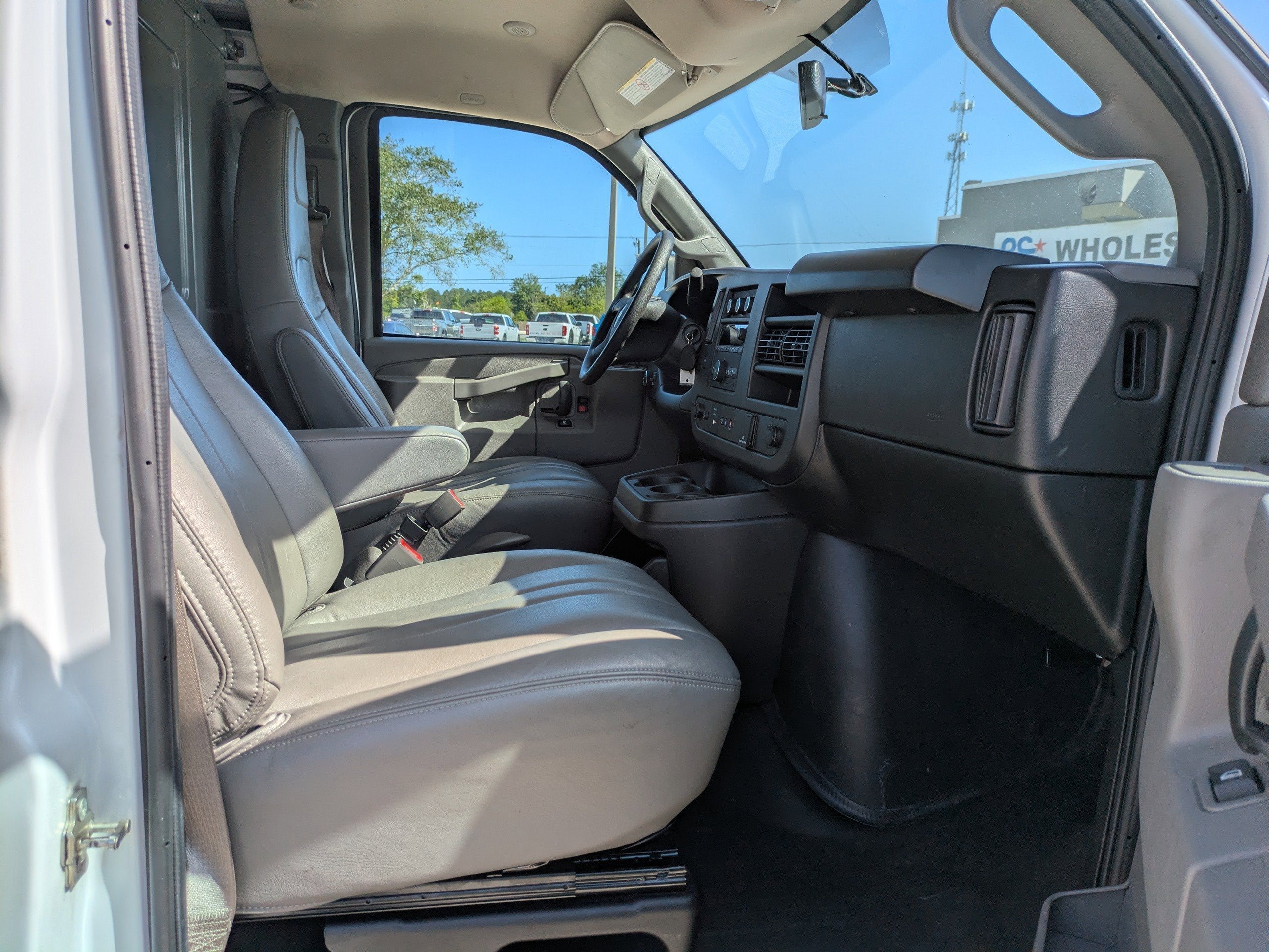 2023 Chevrolet Express Cargo Van Work Van