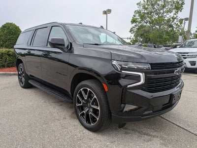 2024 Chevrolet Suburban RST