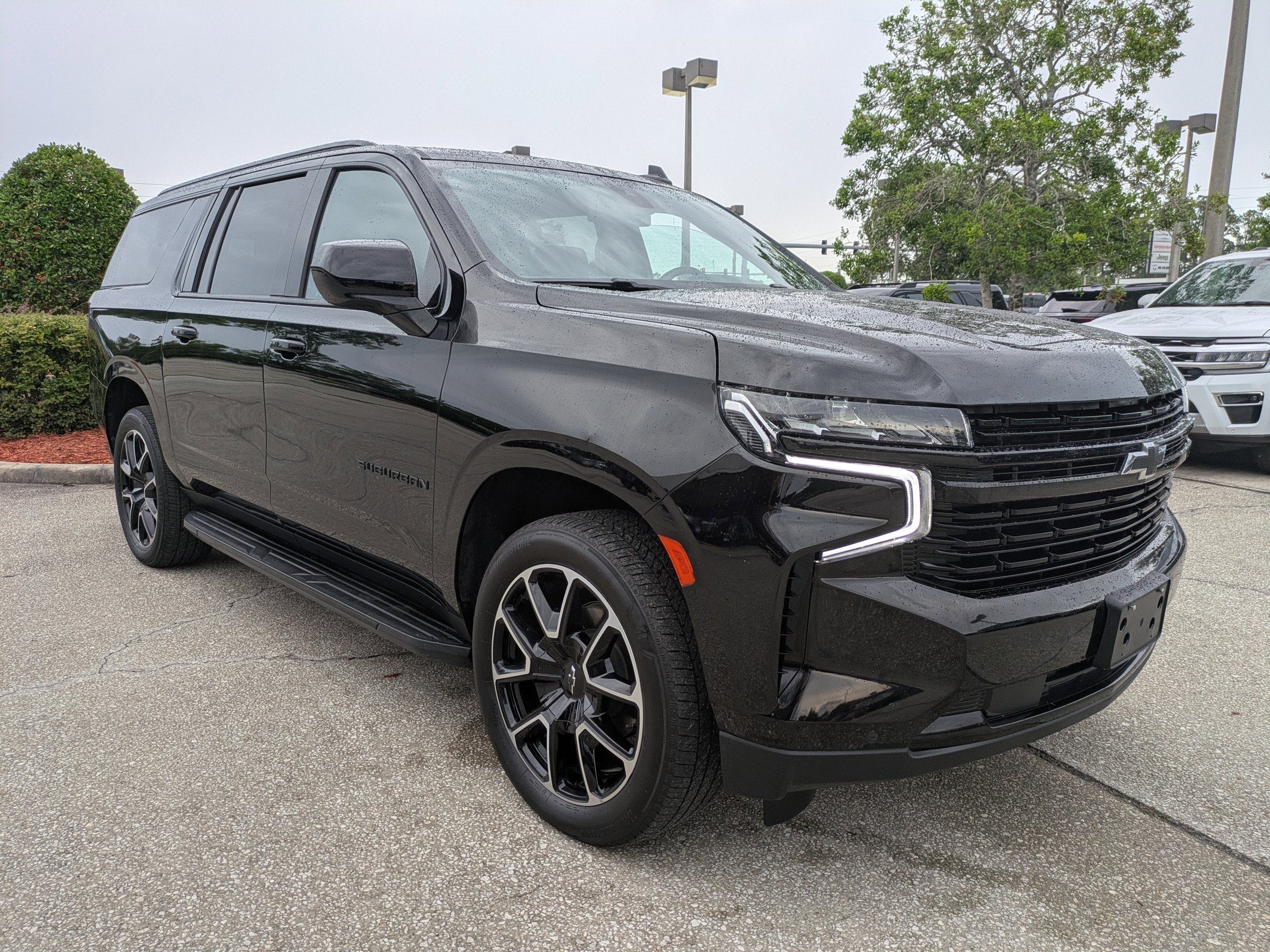 2024 Chevrolet Suburban RST