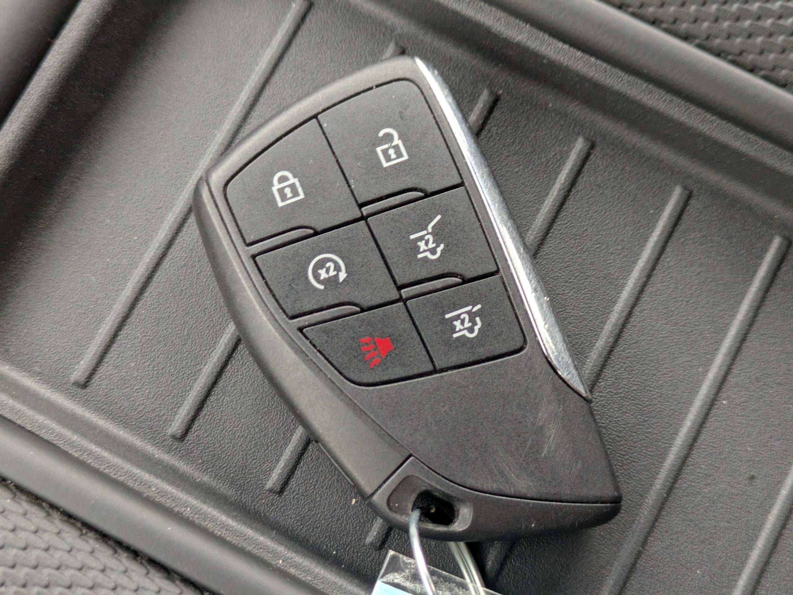 2024 Chevrolet Suburban RST