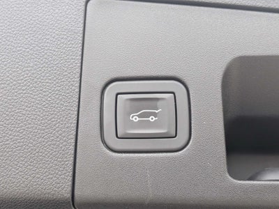 2025 Cadillac XT4 FWD Premium Luxury