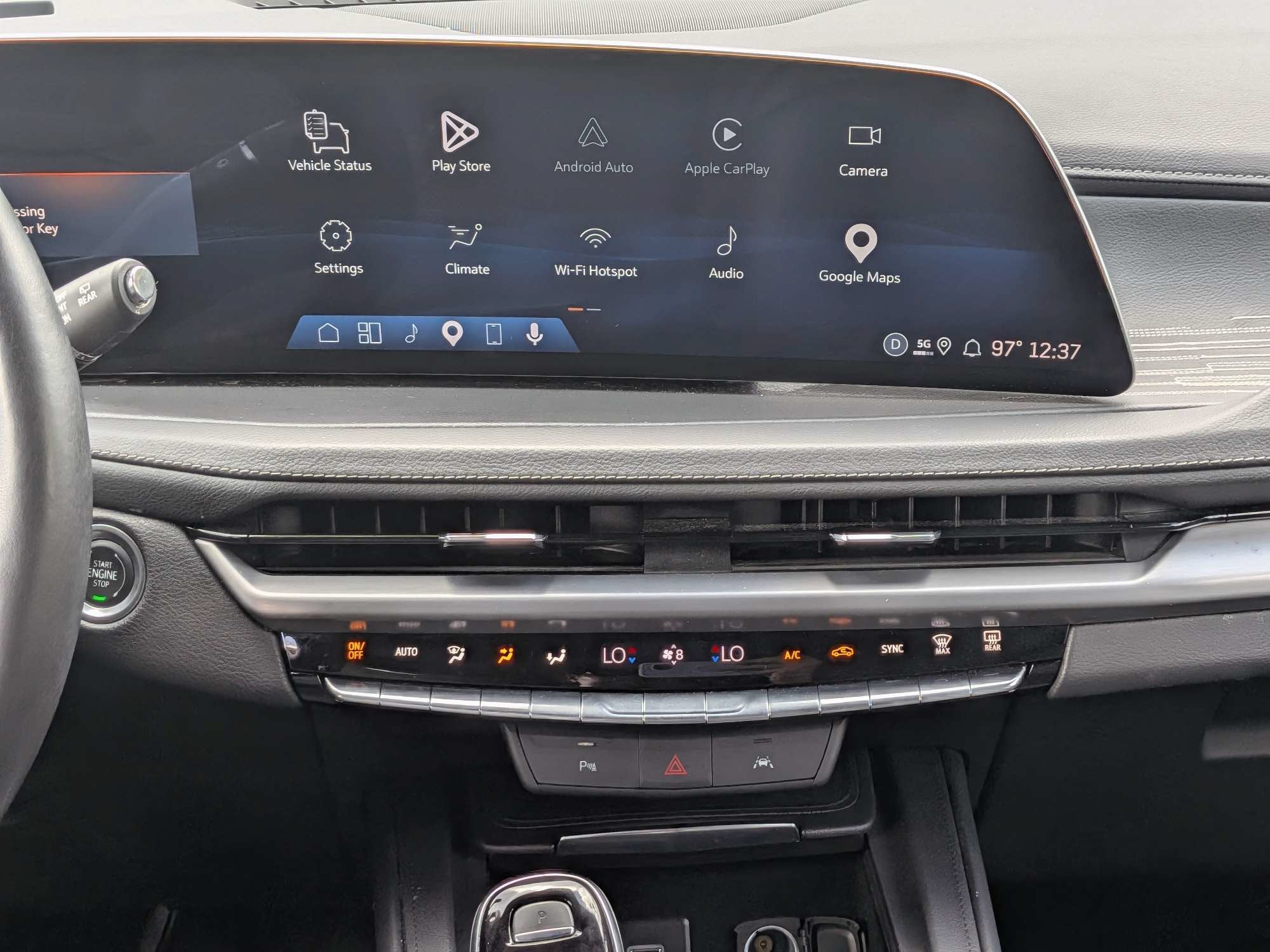 2025 Cadillac XT4 FWD Premium Luxury
