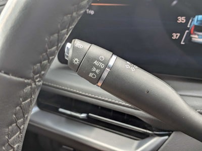 2025 Cadillac XT4 FWD Premium Luxury