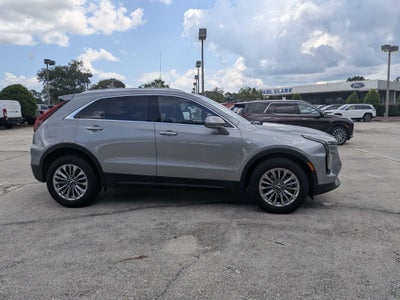 2025 Cadillac XT4 FWD Premium Luxury