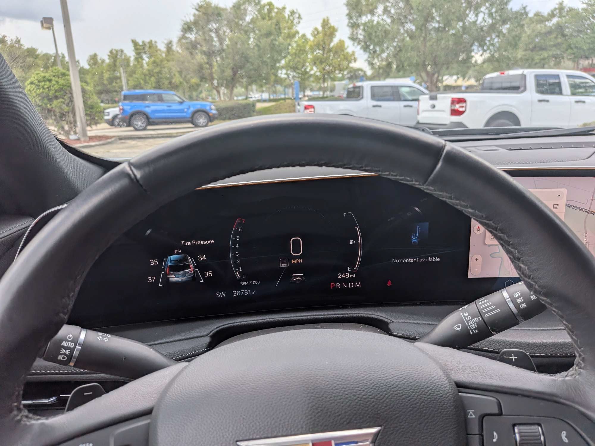 2025 Cadillac XT4 FWD Premium Luxury