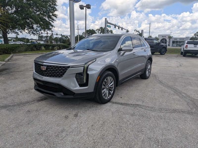 2025 Cadillac XT4 FWD Premium Luxury
