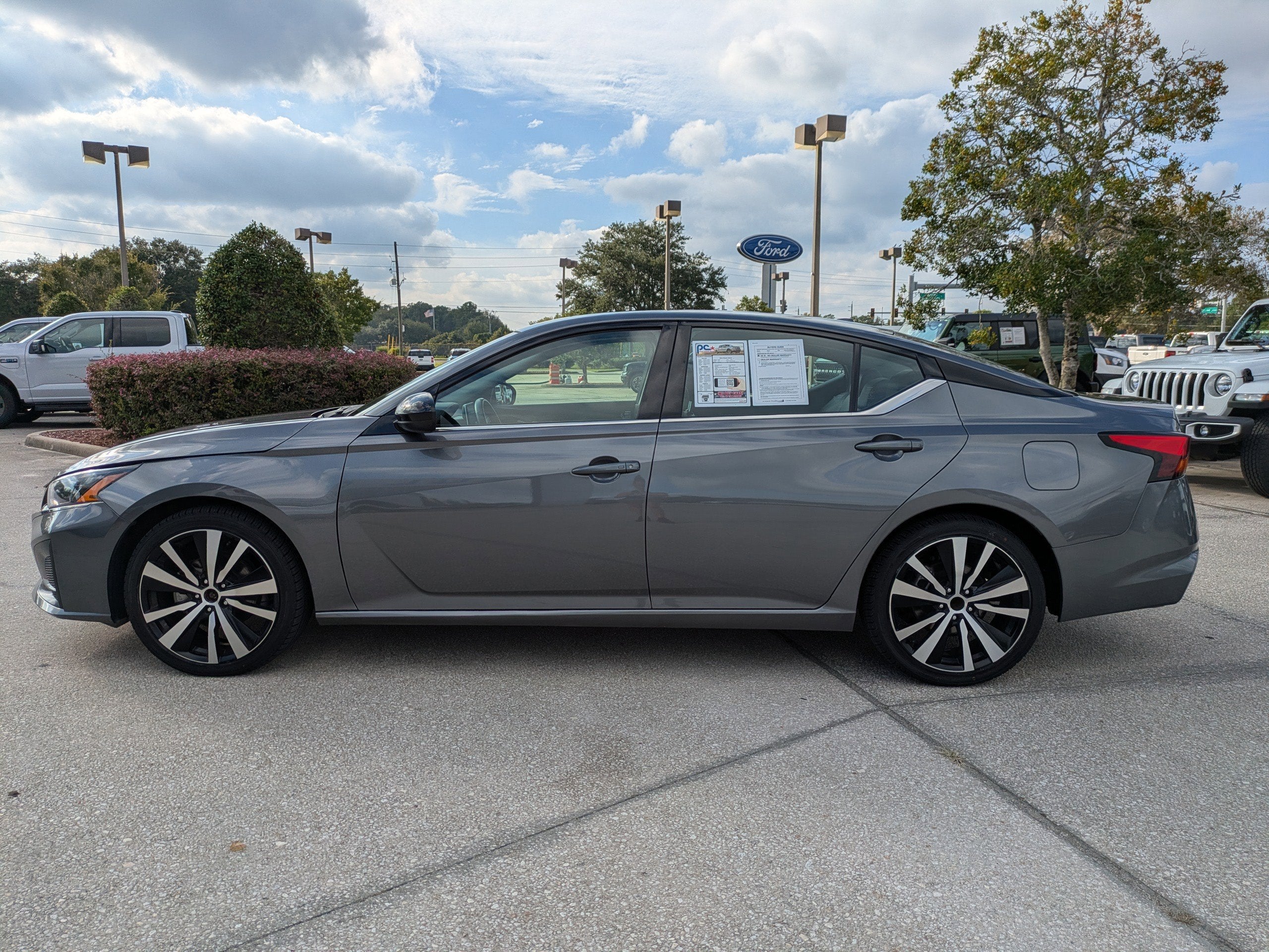 2024 Nissan Altima 2.5 SR