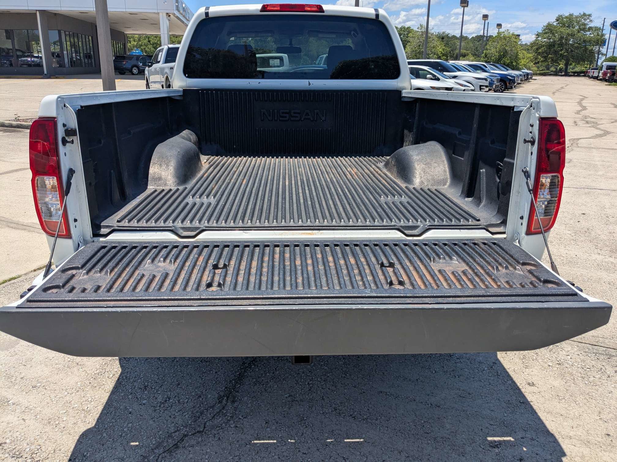 2019 Nissan Frontier S