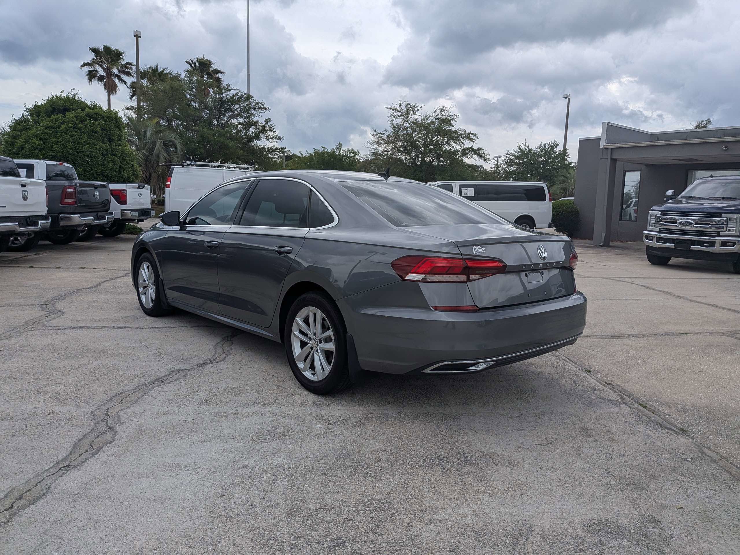 2020 Volkswagen Passat 2.0T SE