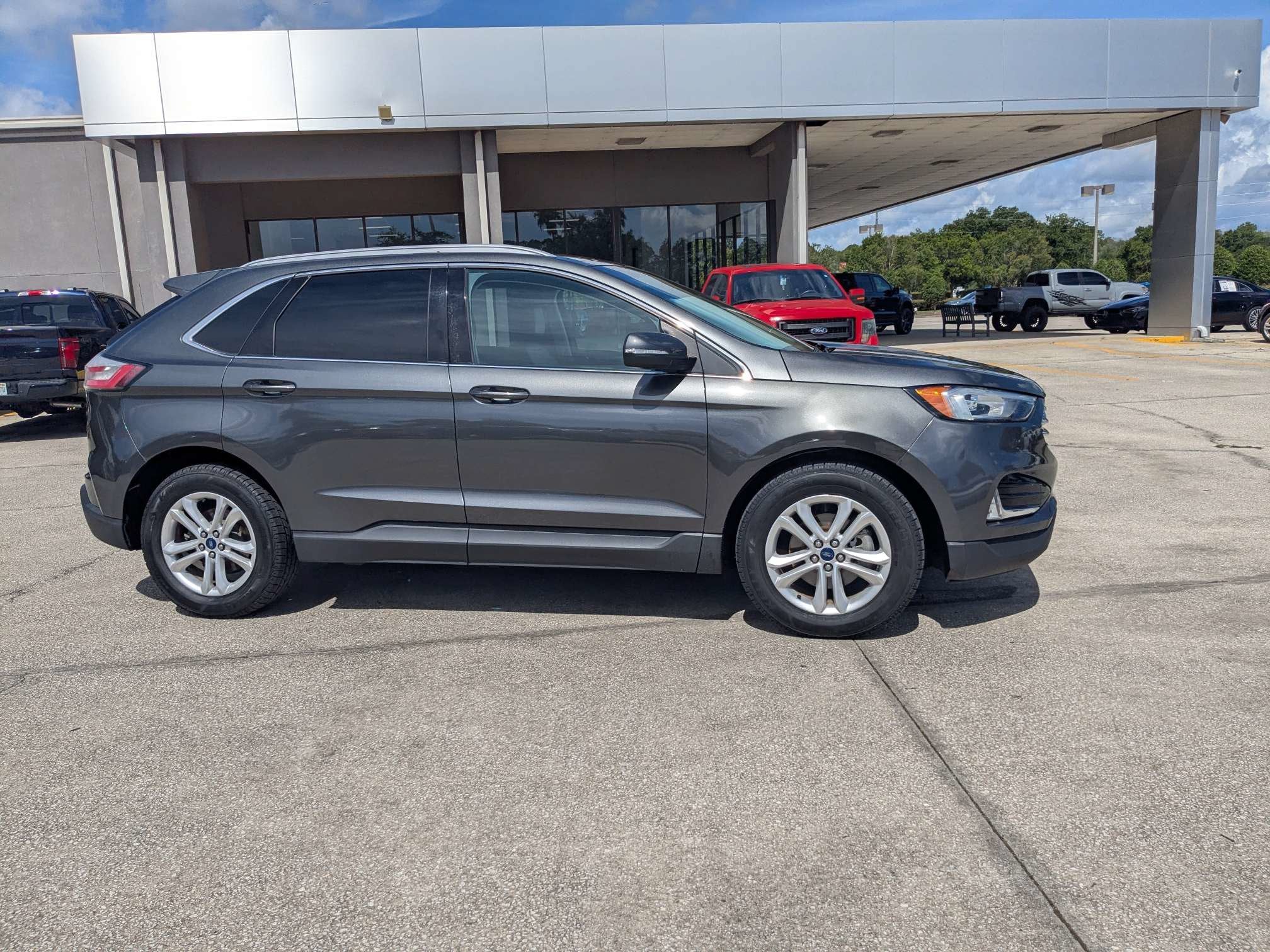 2020 Ford Edge SEL