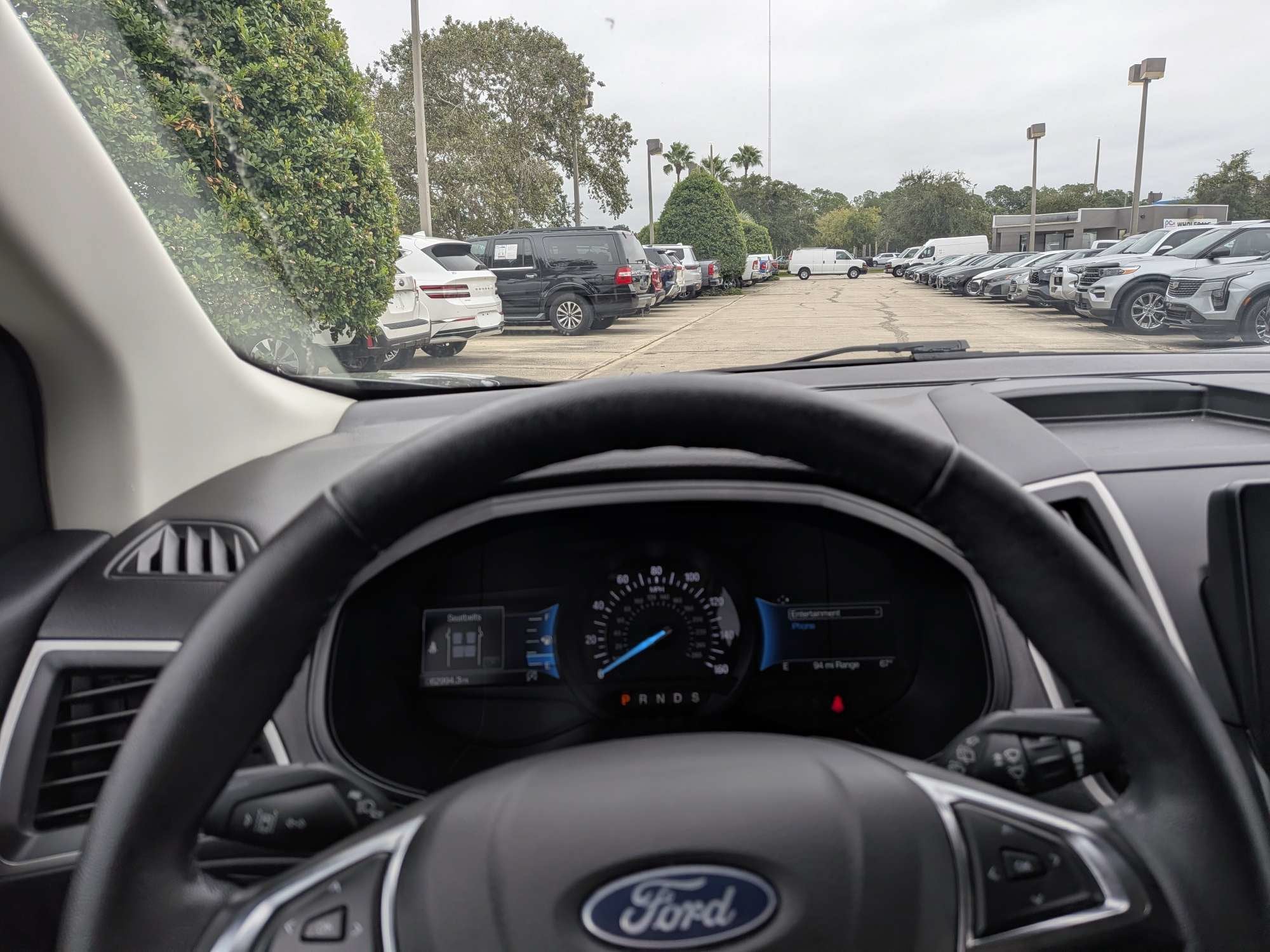 2022 Ford Edge SEL