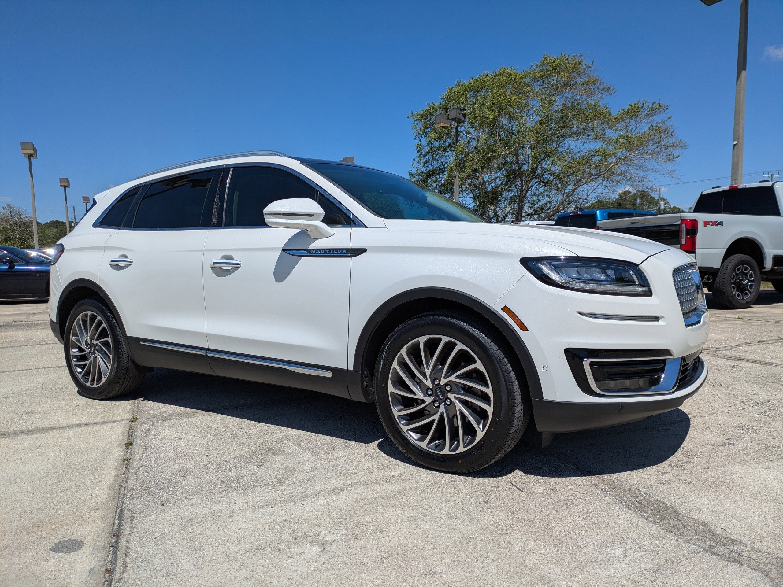 2020 Lincoln Nautilus Reserve