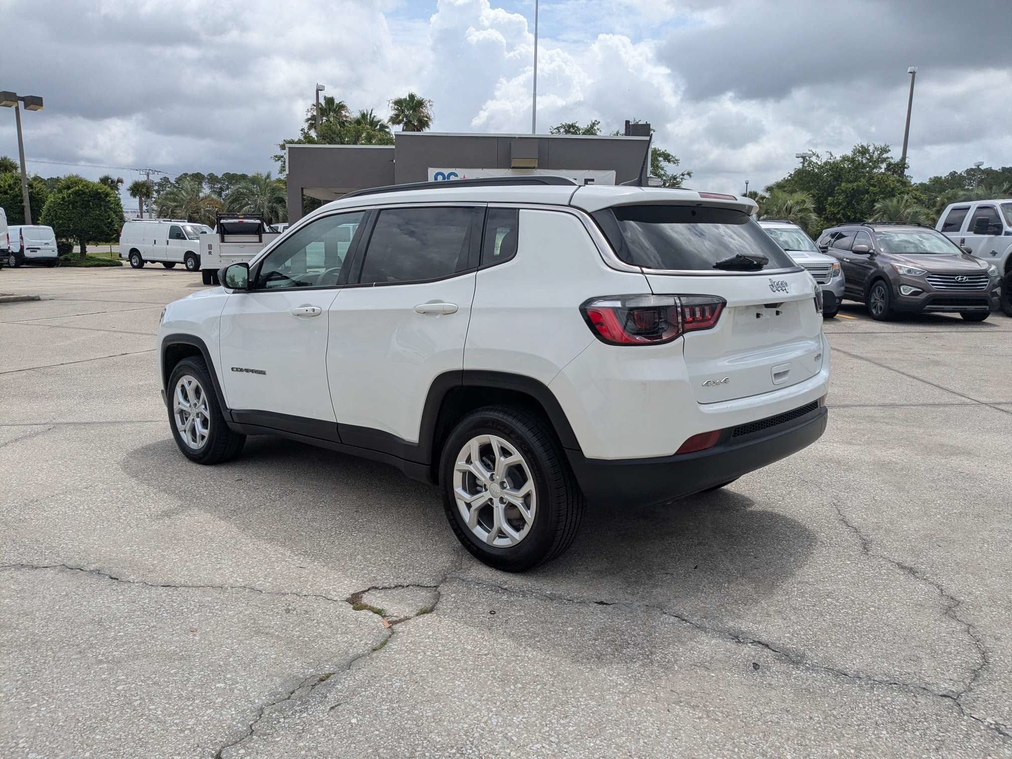 2024 Jeep Compass Latitude