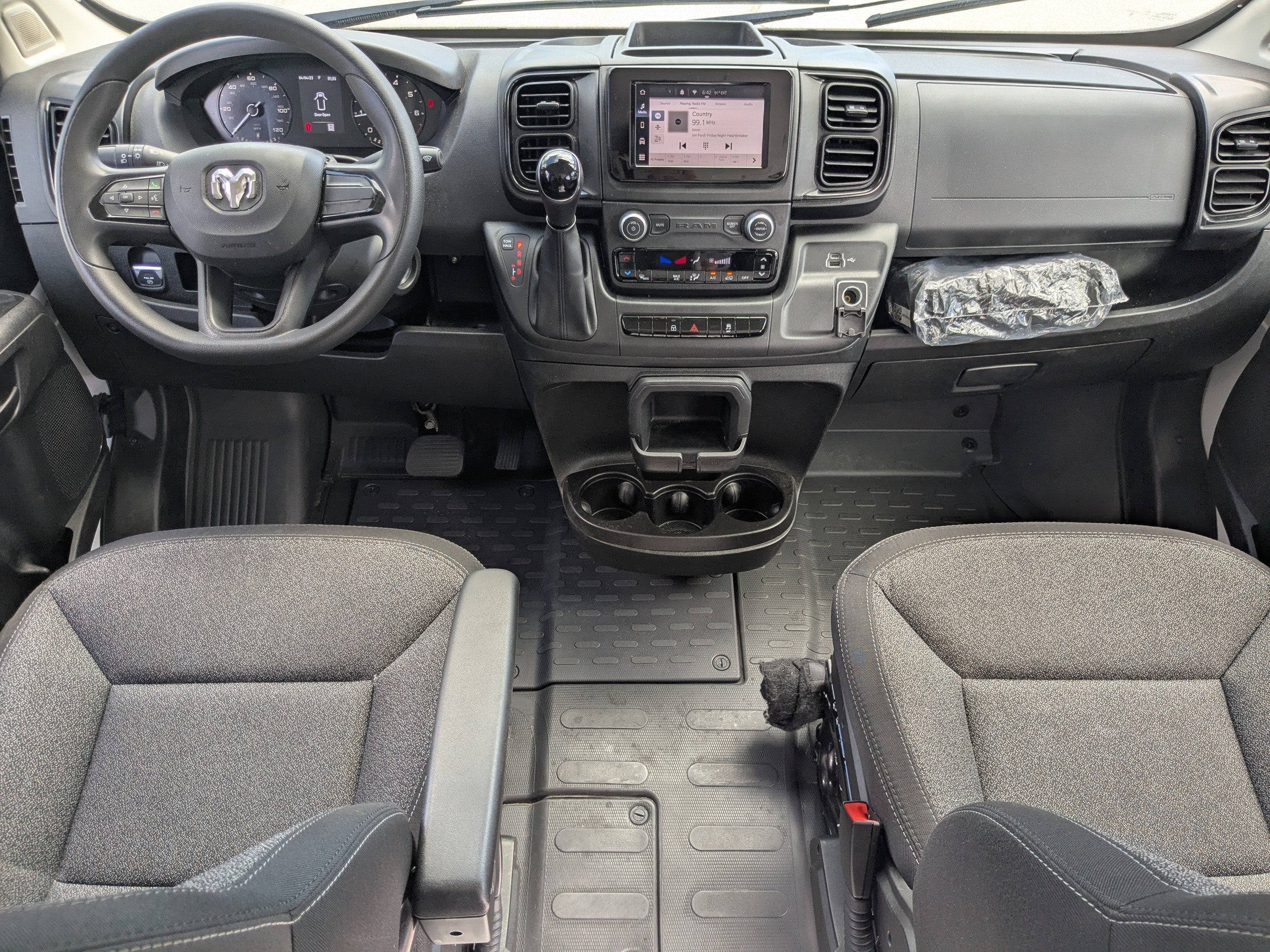 2024 RAM ProMaster Cargo Van Tradesman