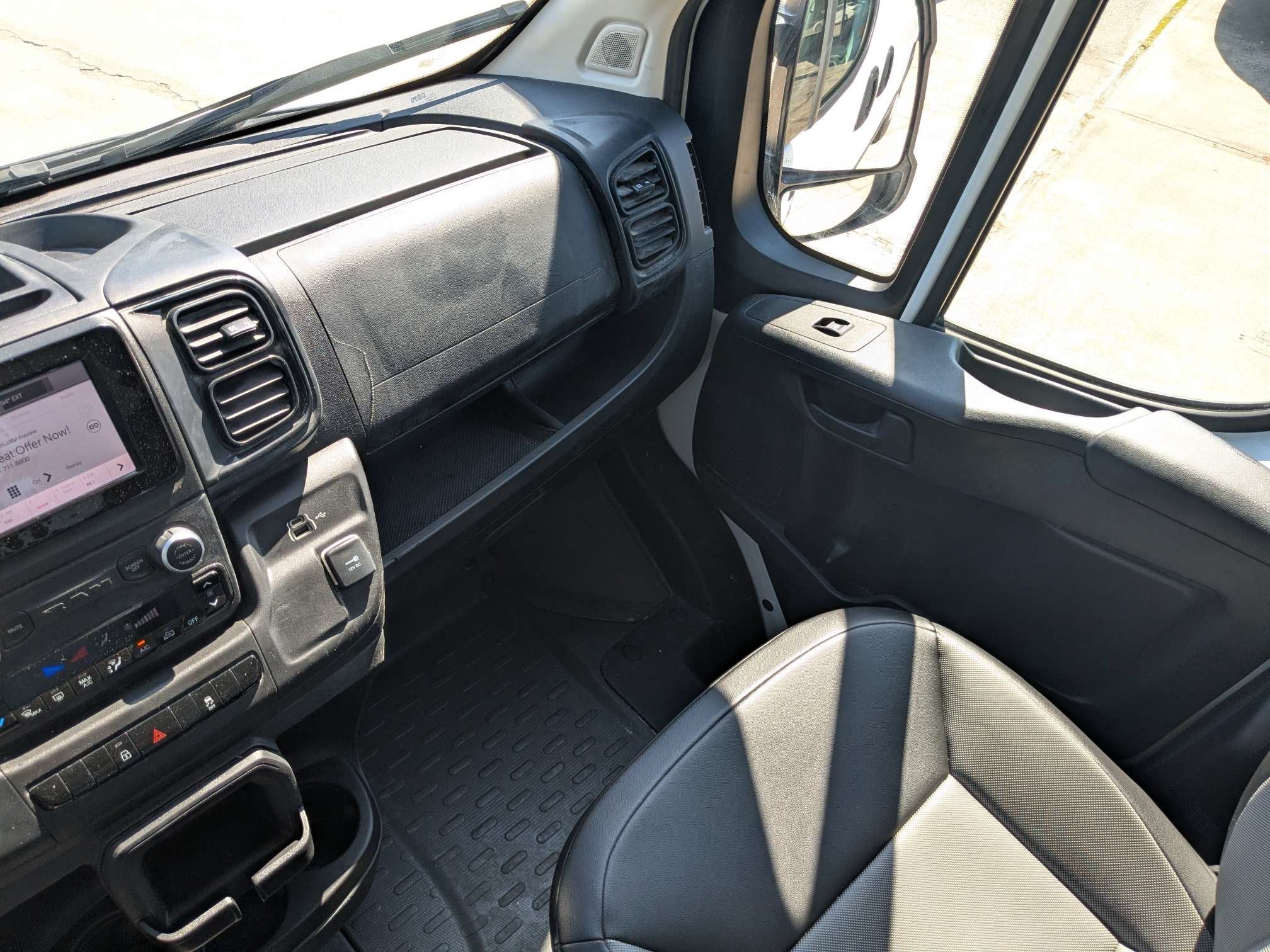 2024 RAM ProMaster Cargo Van Tradesman