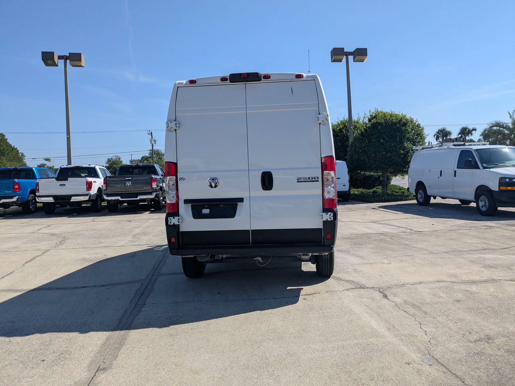 2024 RAM ProMaster Cargo Van Tradesman
