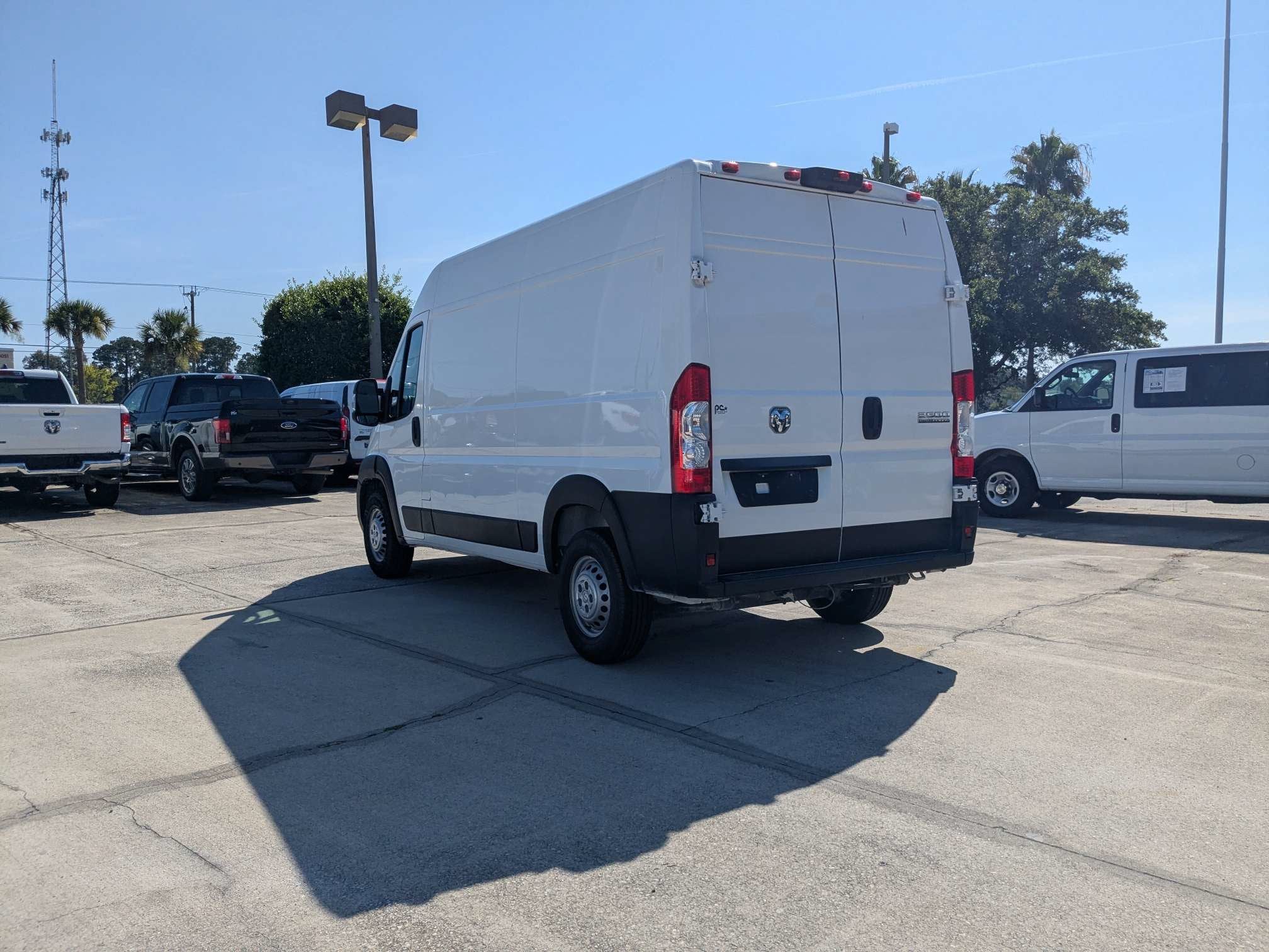2024 RAM ProMaster Cargo Van Tradesman