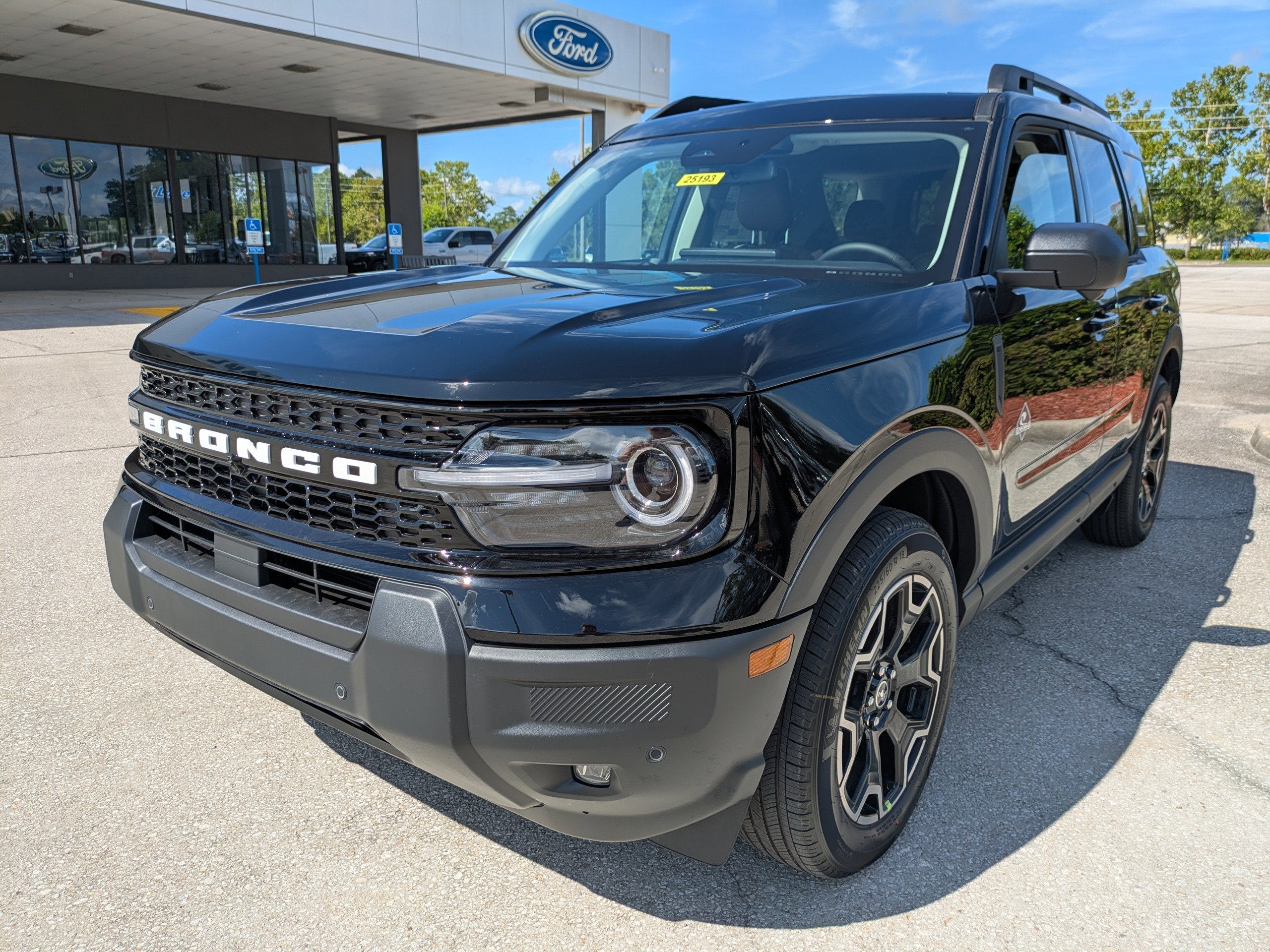2025 Ford Bronco Sport Outer Banks