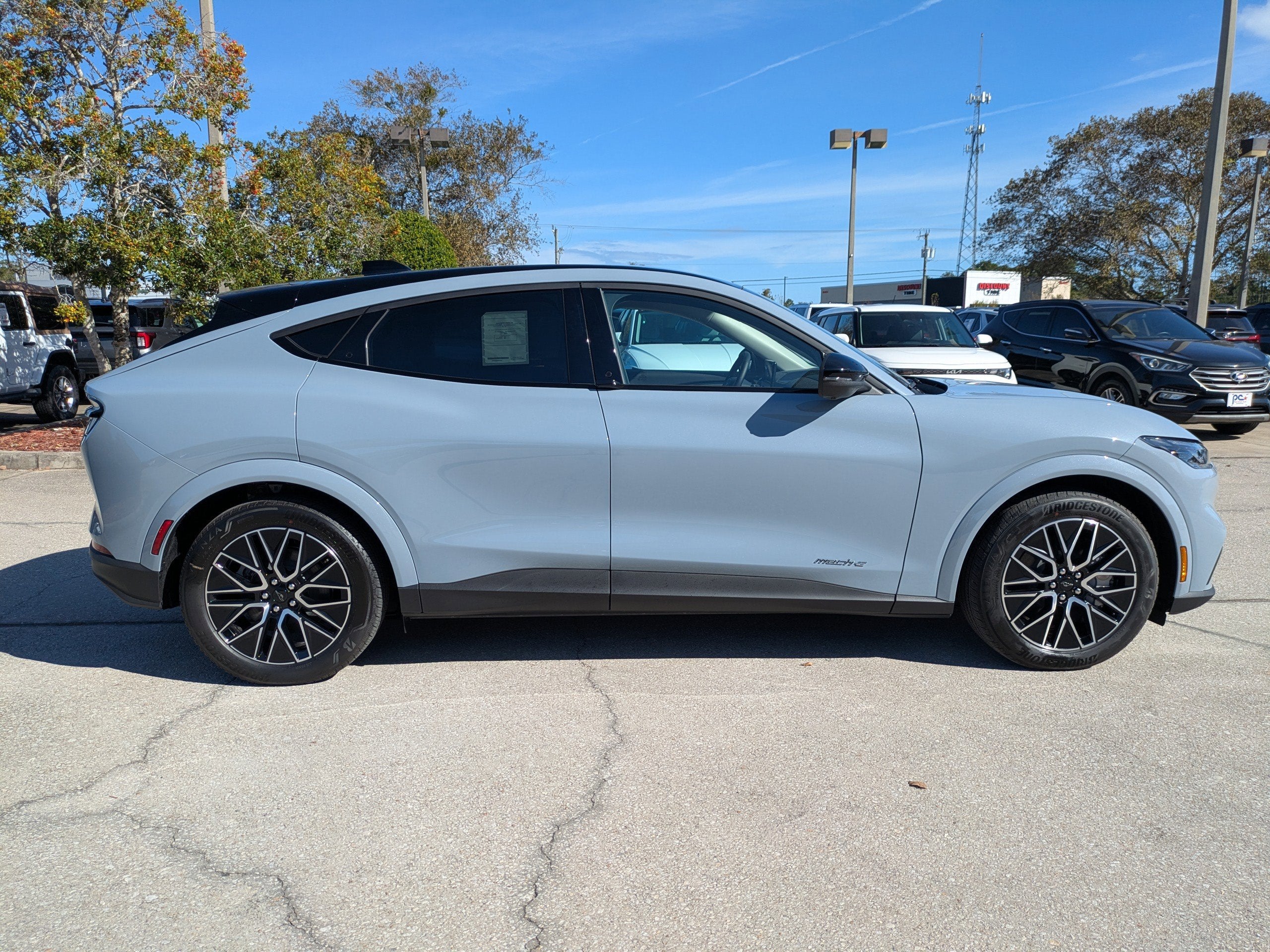 2025 Ford Mustang Mach-E Premium