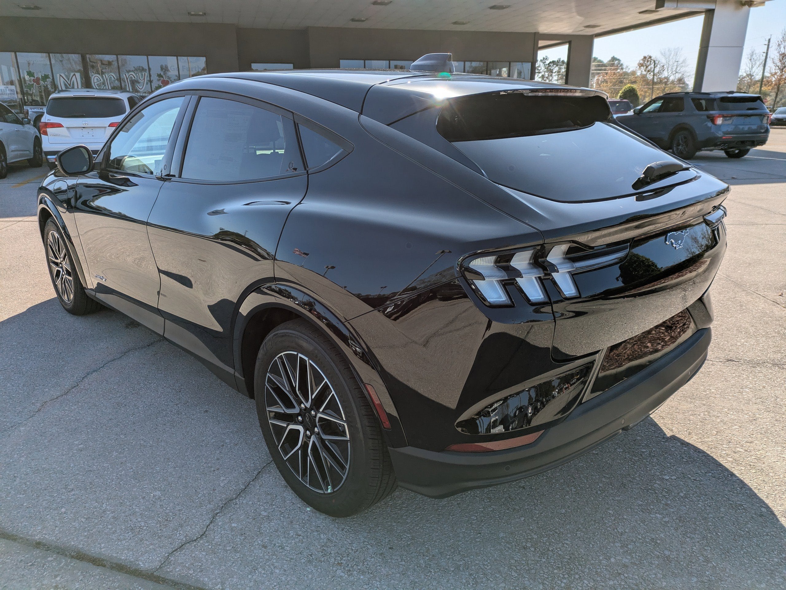 2025 Ford Mustang Mach-E Premium