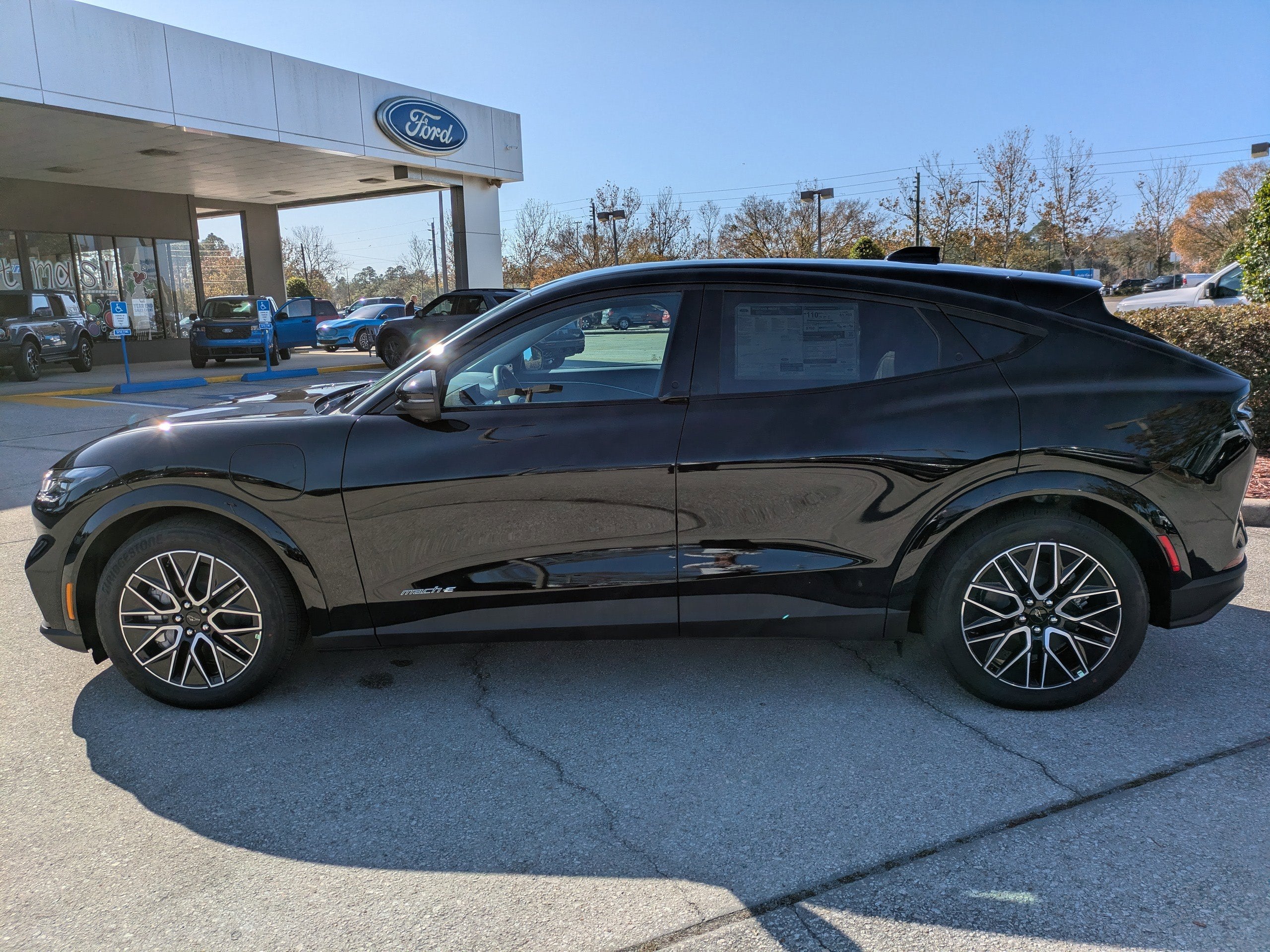 2025 Ford Mustang Mach-E Premium