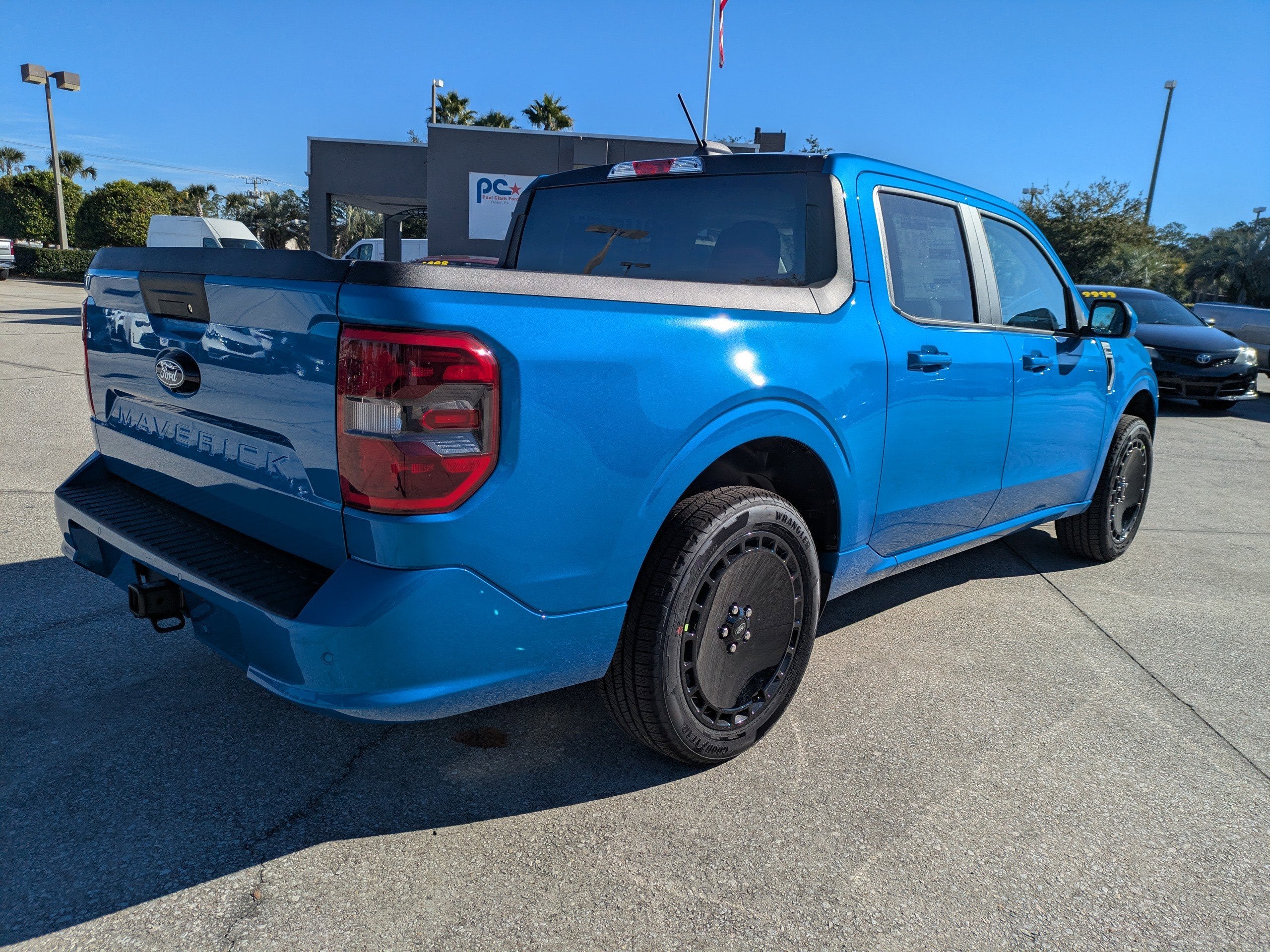 2026 Ford Maverick Lobo Standard