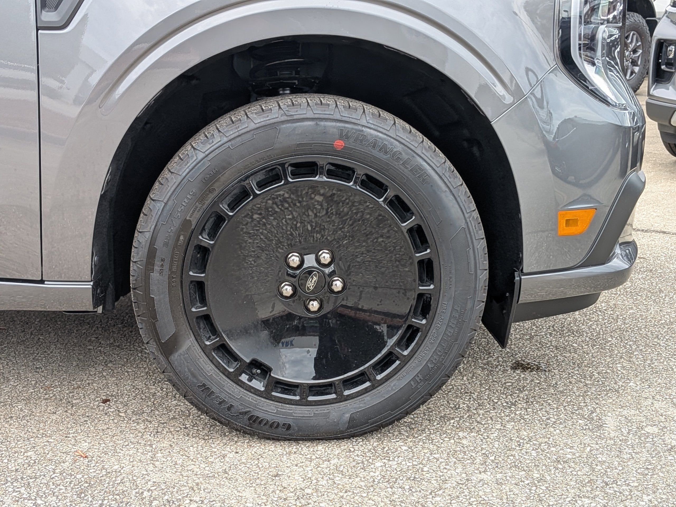 2026 Ford Maverick Lobo Standard