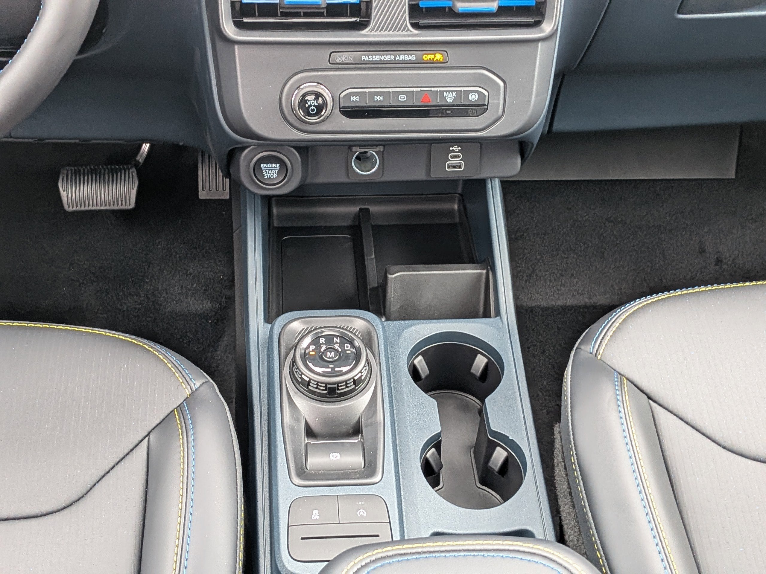 2026 Ford Maverick Lobo Standard