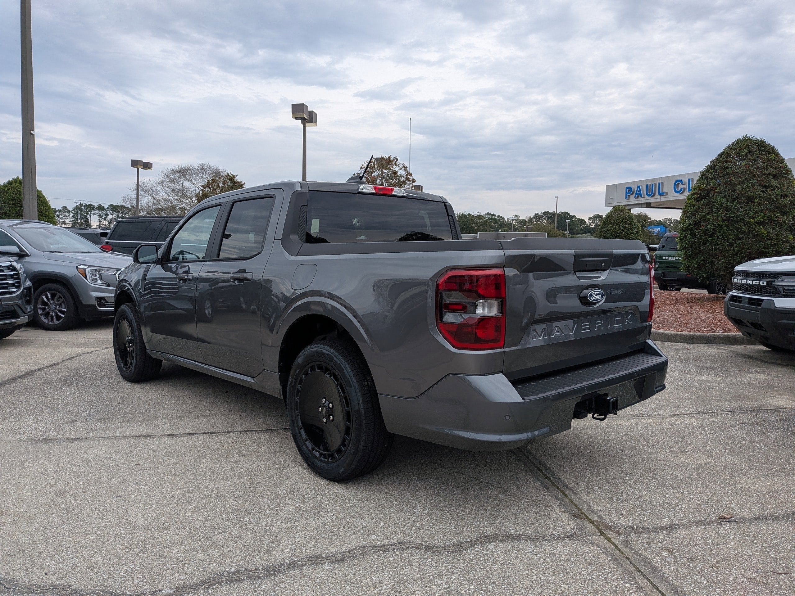2026 Ford Maverick Lobo Standard