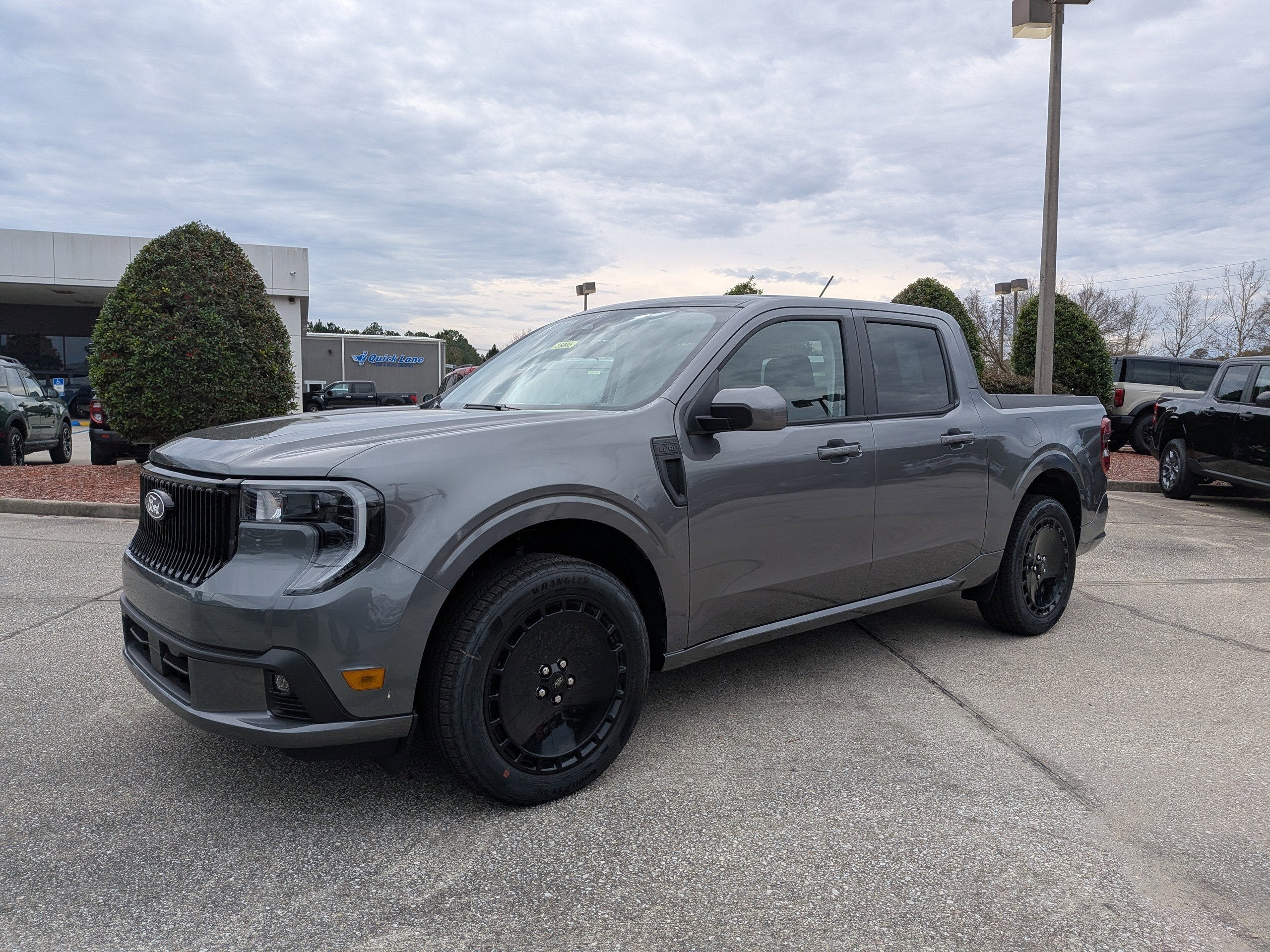 2026 Ford Maverick Lobo Standard
