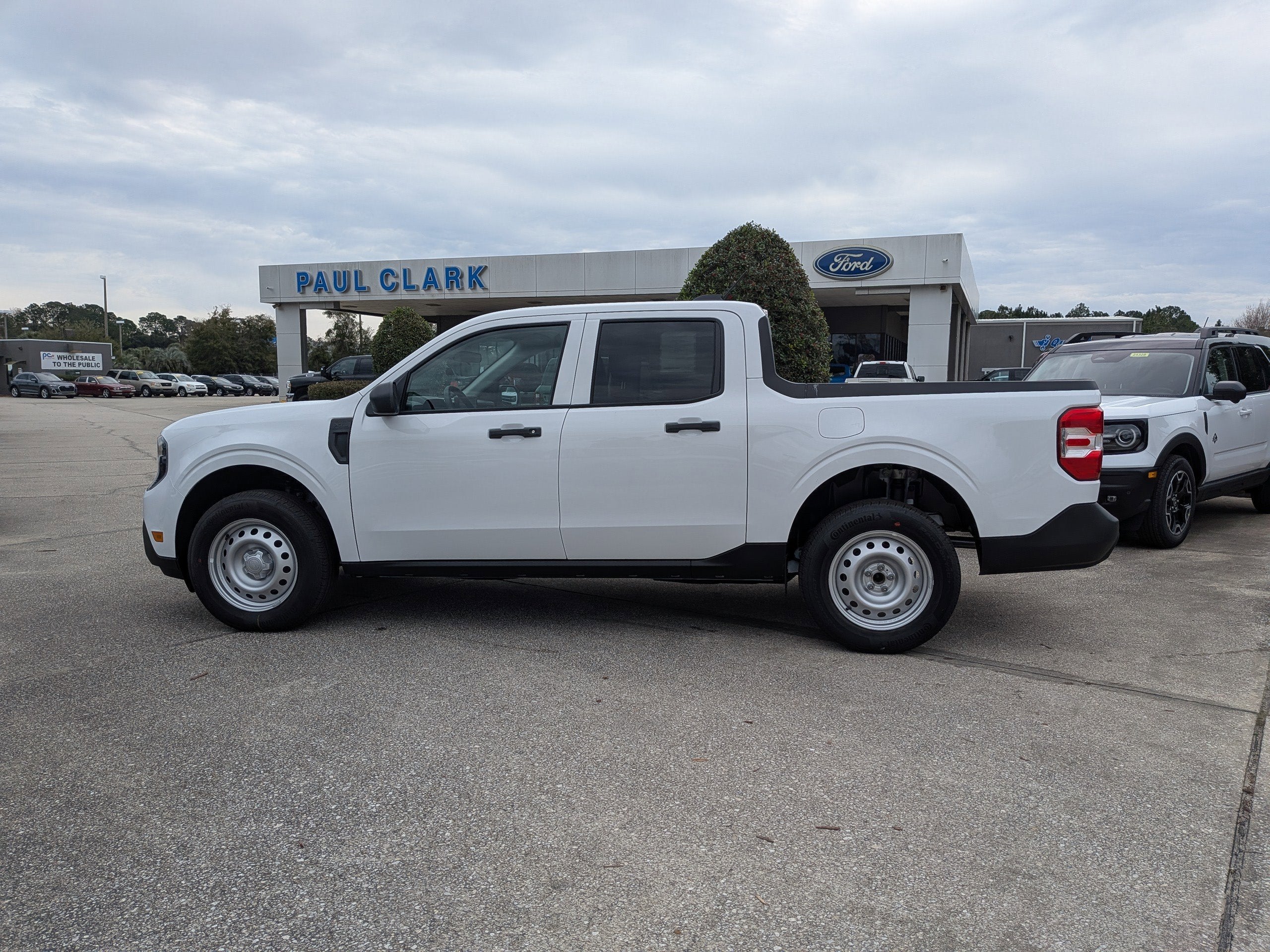 2026 Ford Maverick XL