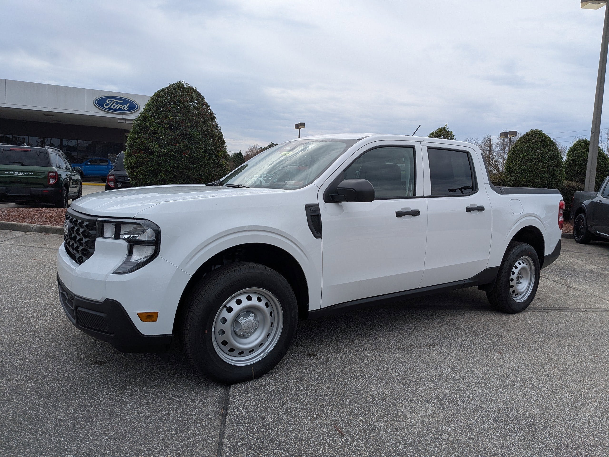 2026 Ford Maverick XL