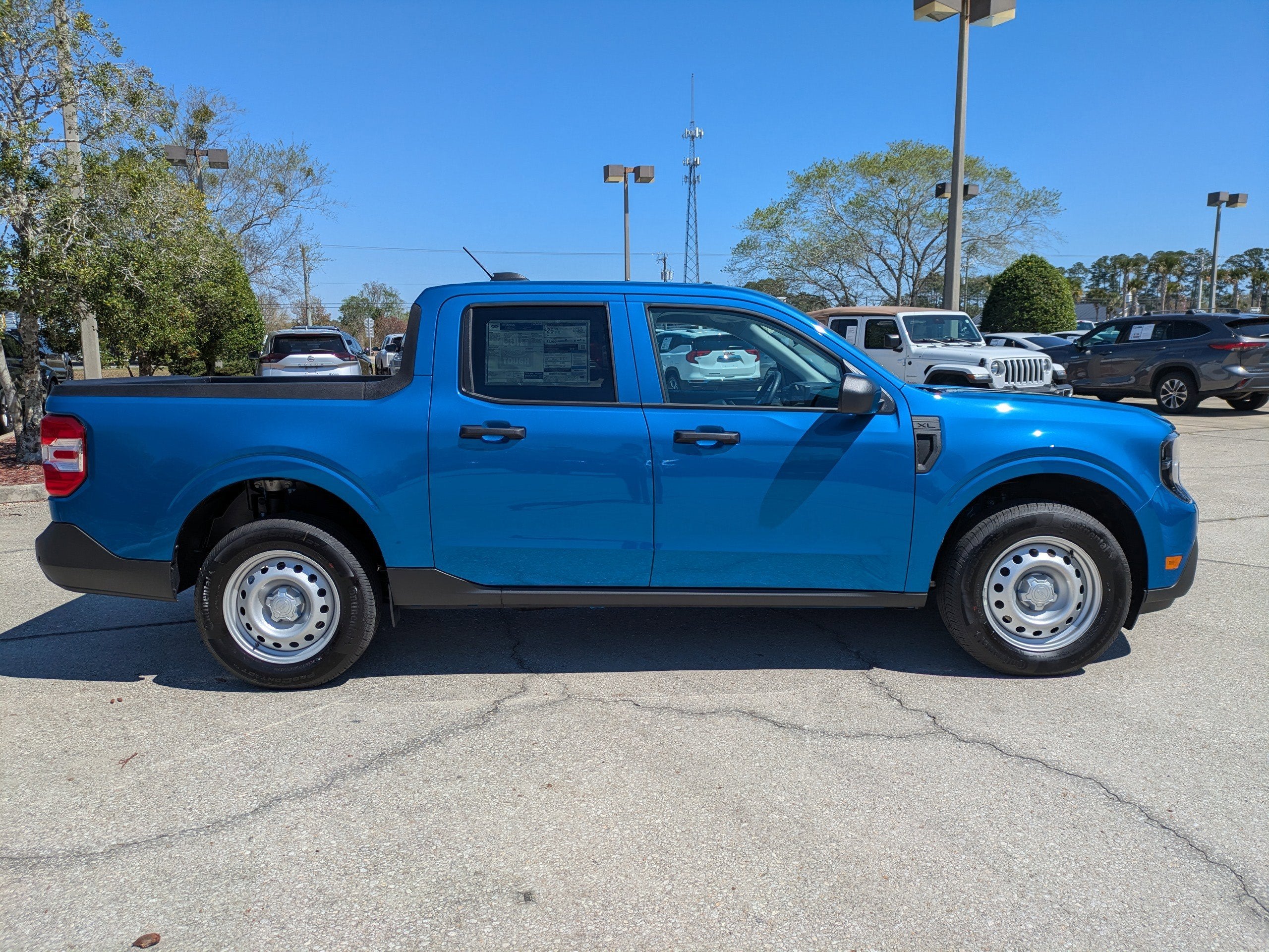 2026 Ford Maverick XL