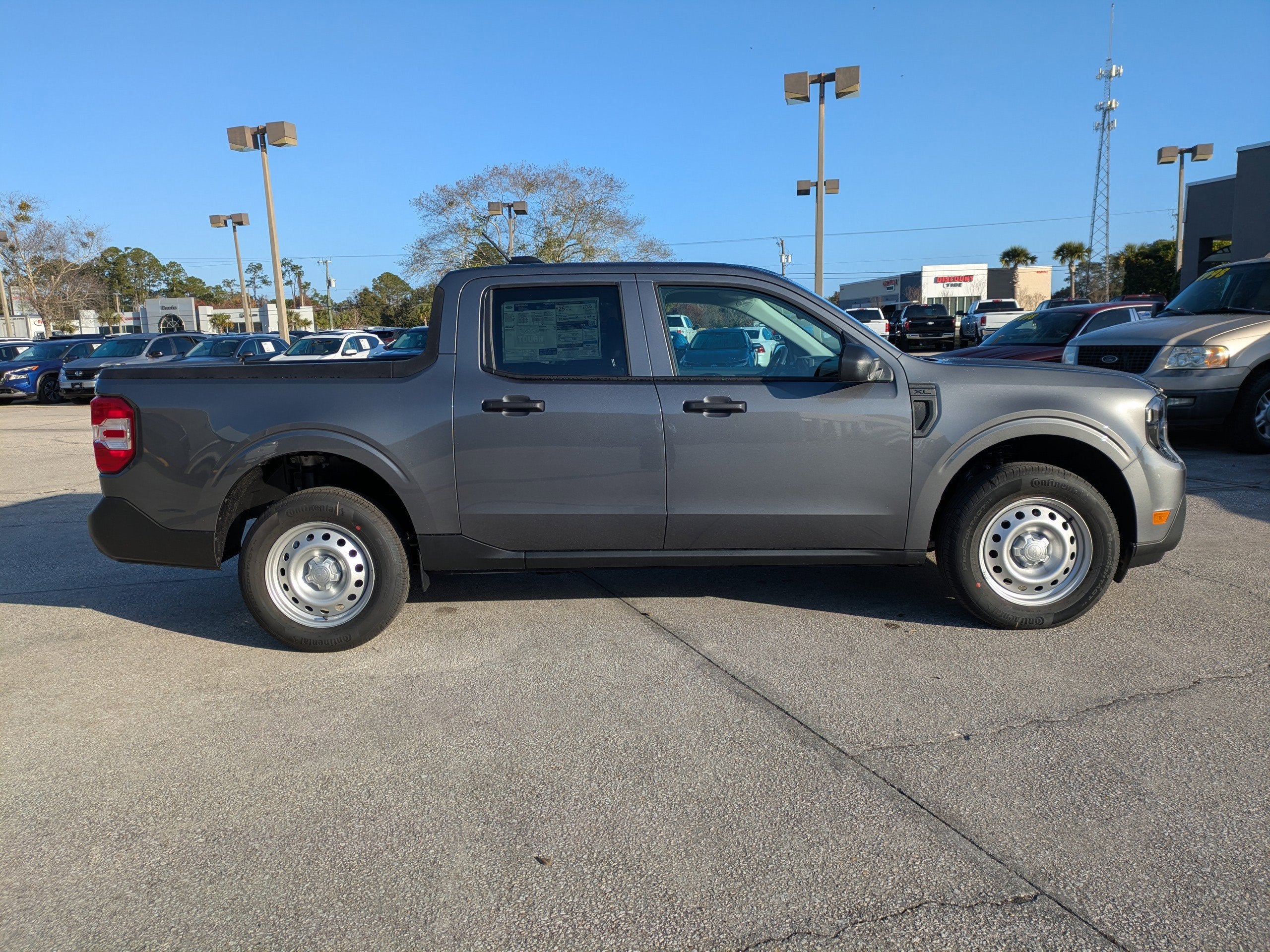 2026 Ford Maverick XL