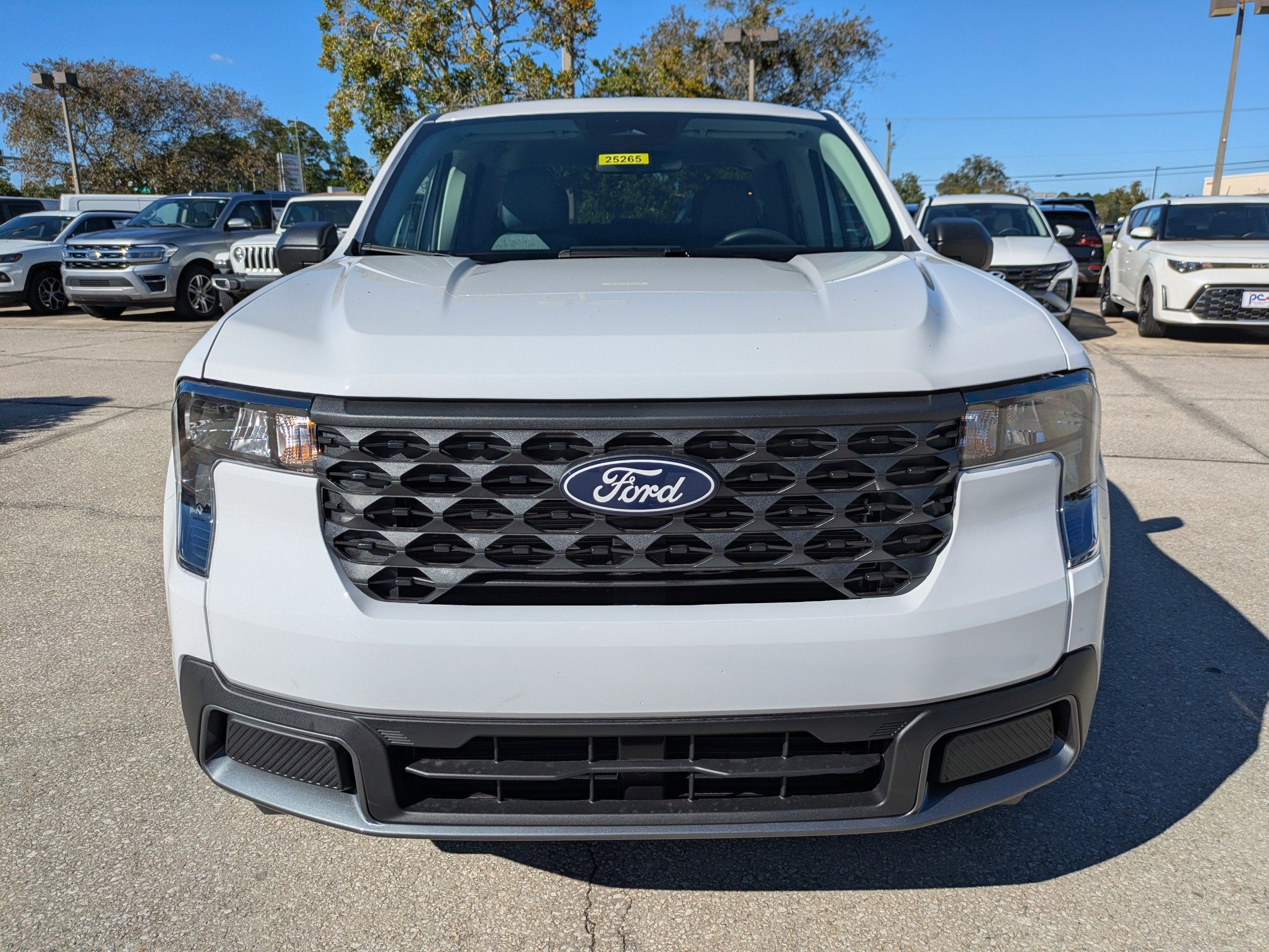 2025 Ford Maverick XLT