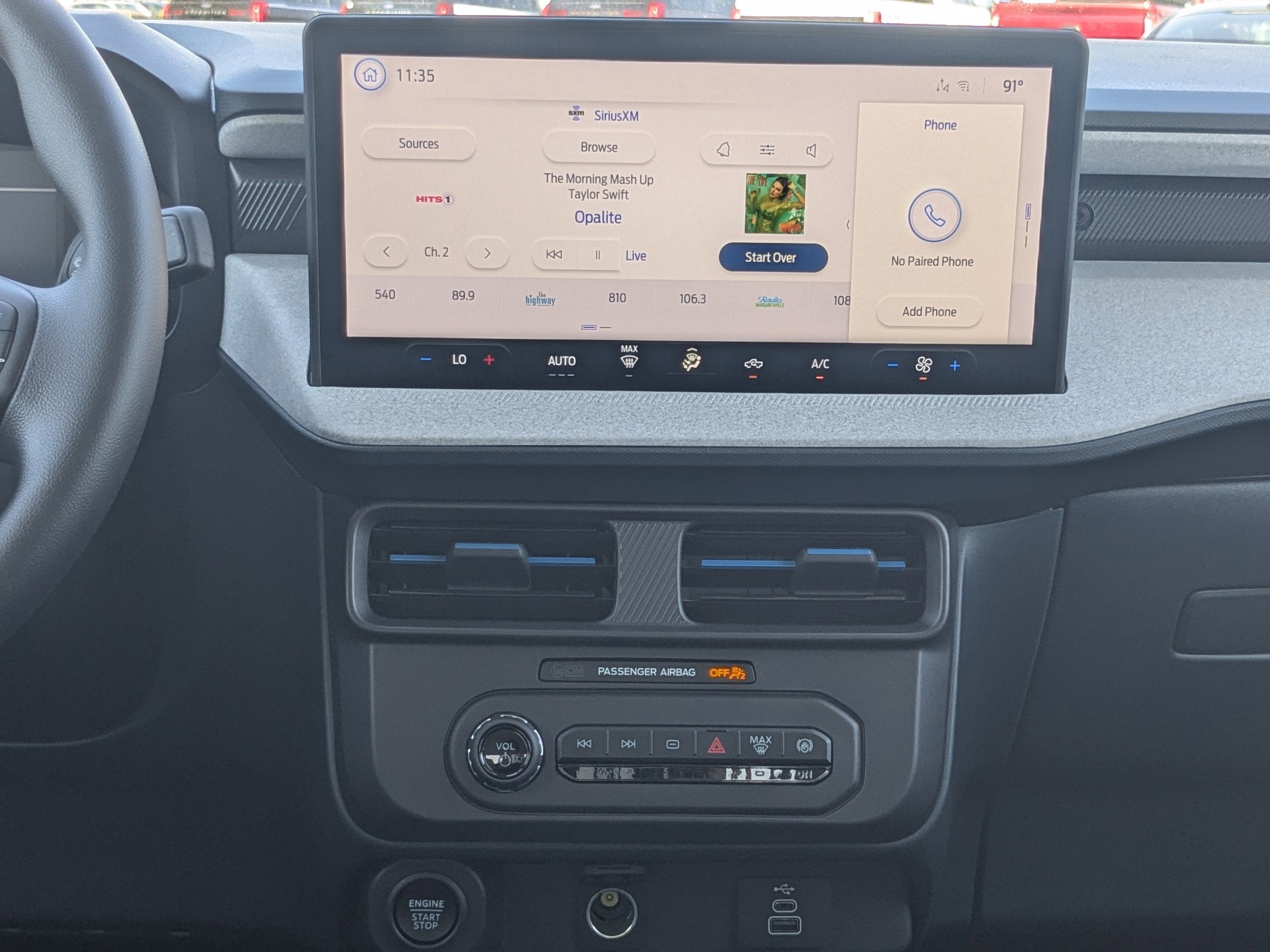 2025 Ford Maverick XLT