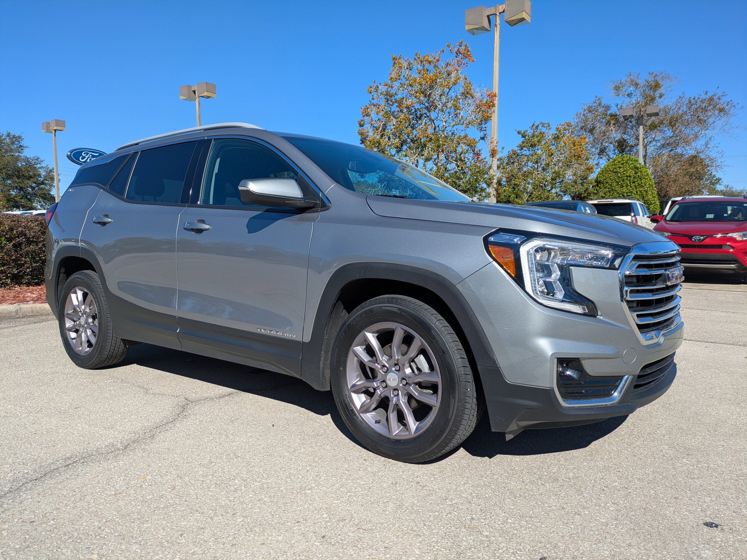 2023 GMC Terrain SLT