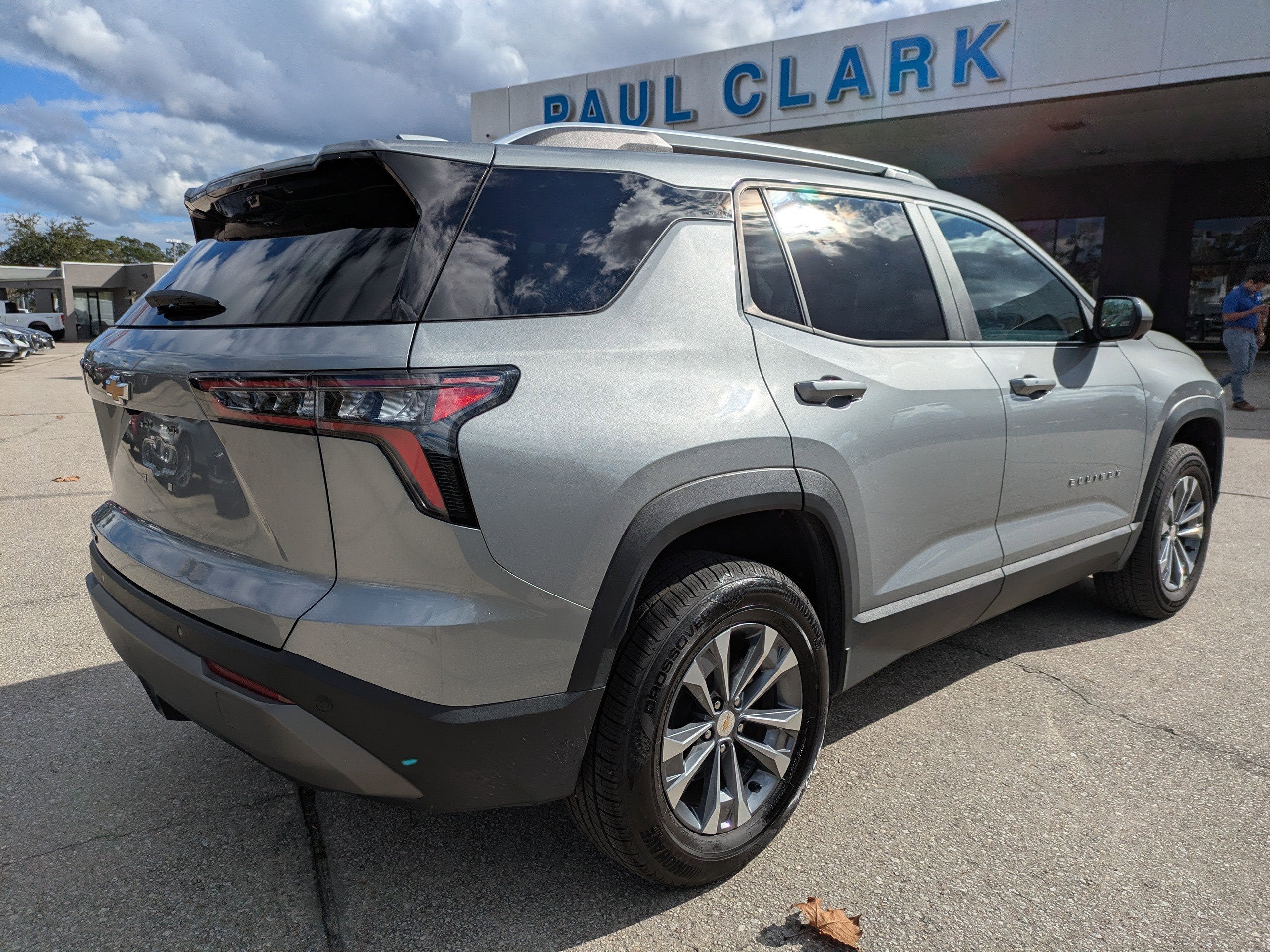 2025 Chevrolet Equinox FWD LT