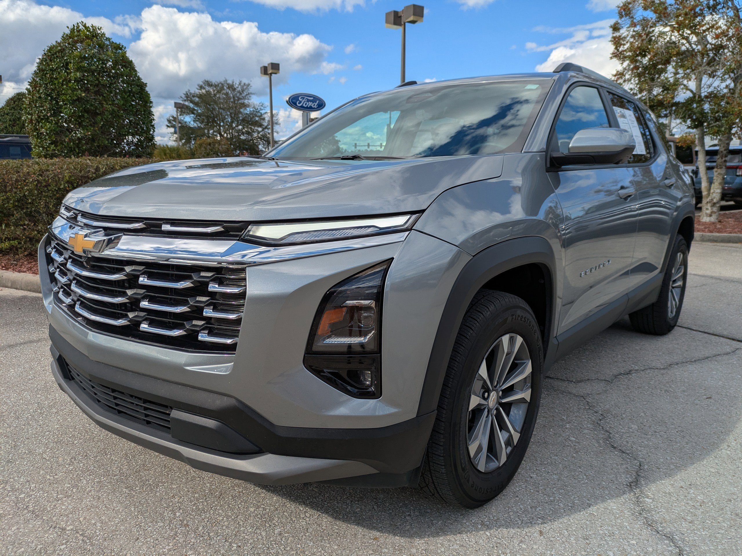 2025 Chevrolet Equinox FWD LT