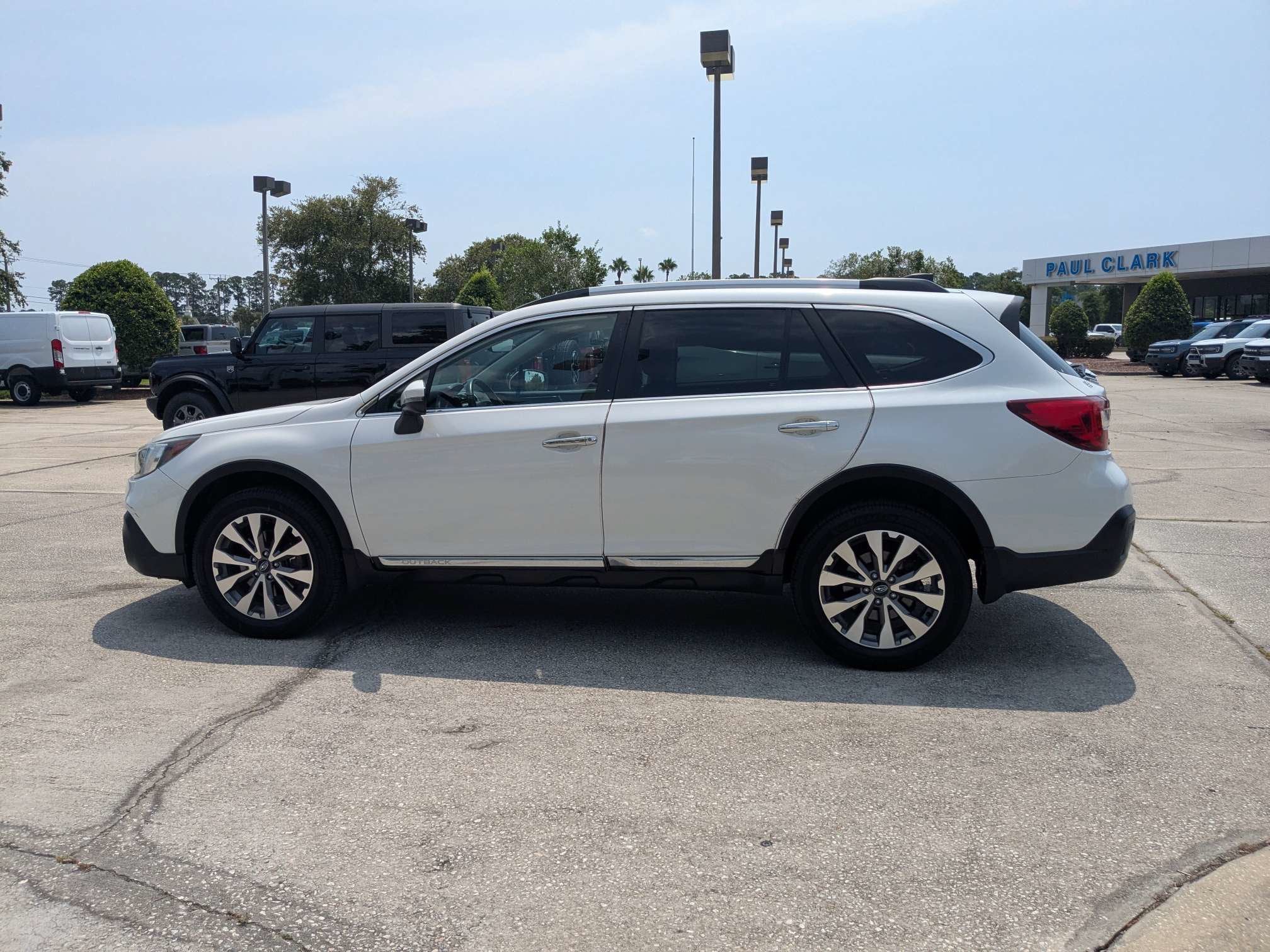 2019 Subaru Outback Touring