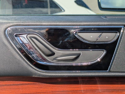 2024 Lincoln Navigator Premiere