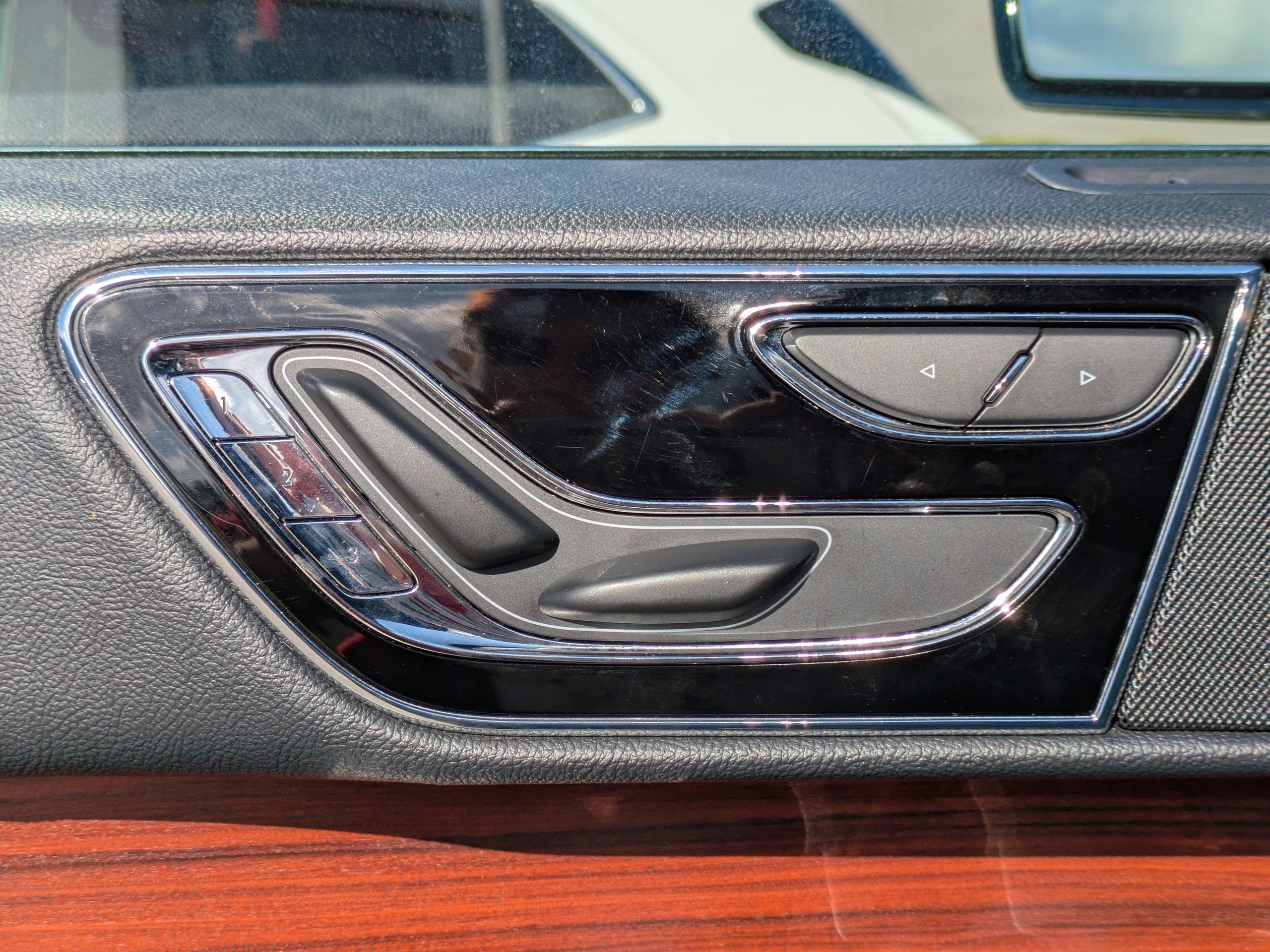 2024 Lincoln Navigator Premiere