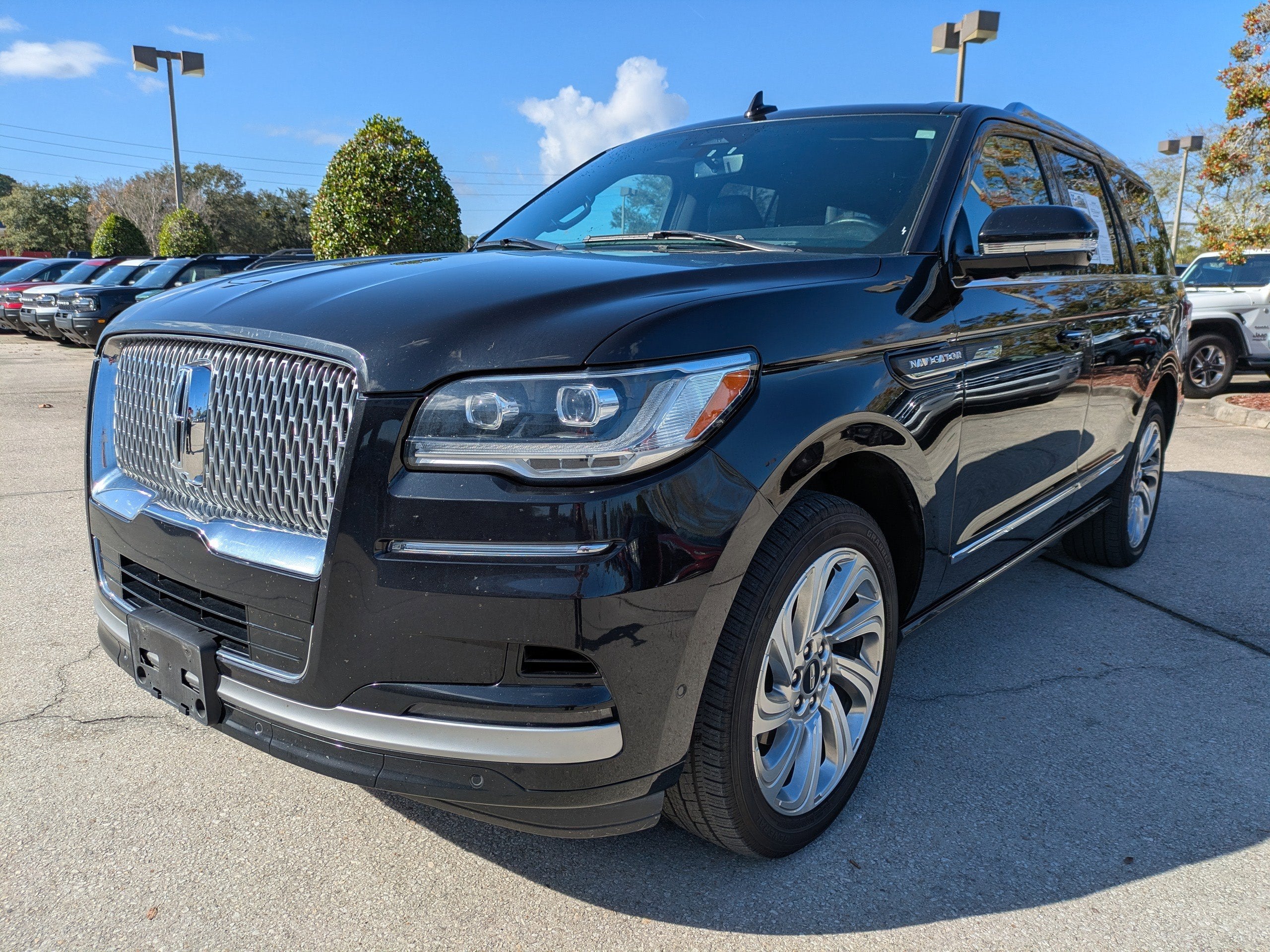 2024 Lincoln Navigator Premiere