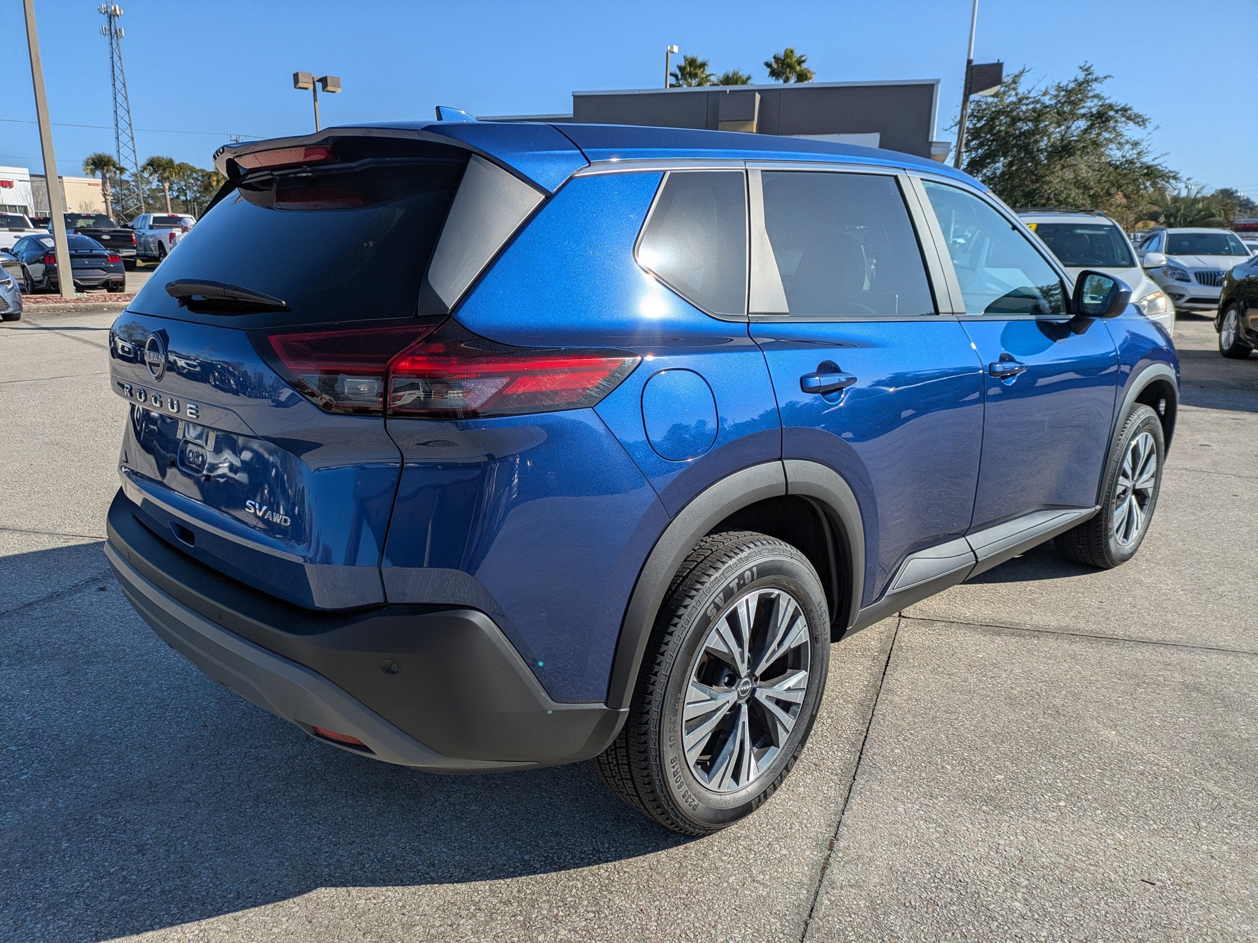 2023 Nissan Rogue SV