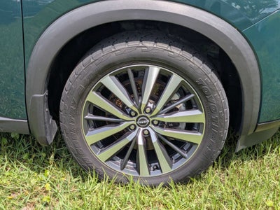 2022 Nissan Pathfinder Platinum