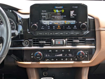 2022 Nissan Pathfinder Platinum