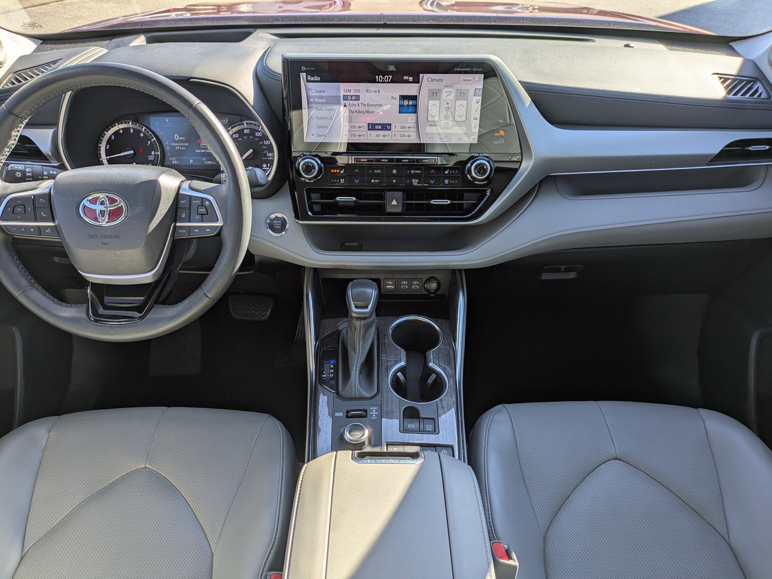 2022 Toyota Highlander Platinum